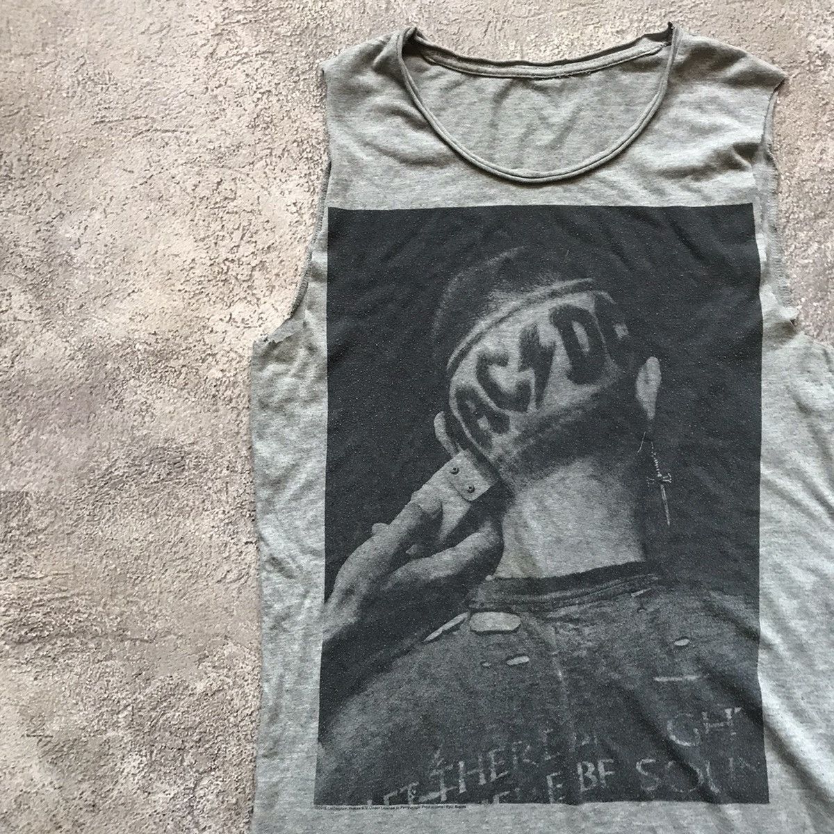 Band Tees VINTAGE AC/DC TANK-TOP BAND TOUR ROCK STREETWEAR Size US L / EU 52-54 / 3 - 3 Thumbnail