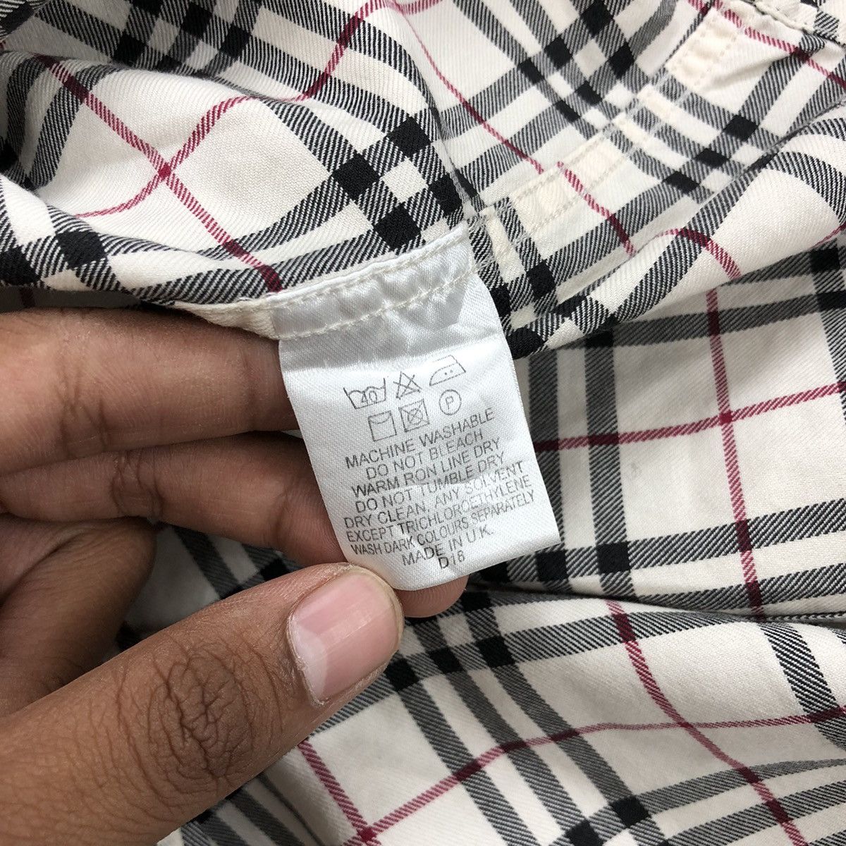 Burberry × Japanese Brand × Vintage Burberry London Nova Check Button Shirt Women Size M / US 6-8 / IT 42-44 - 6 Thumbnail