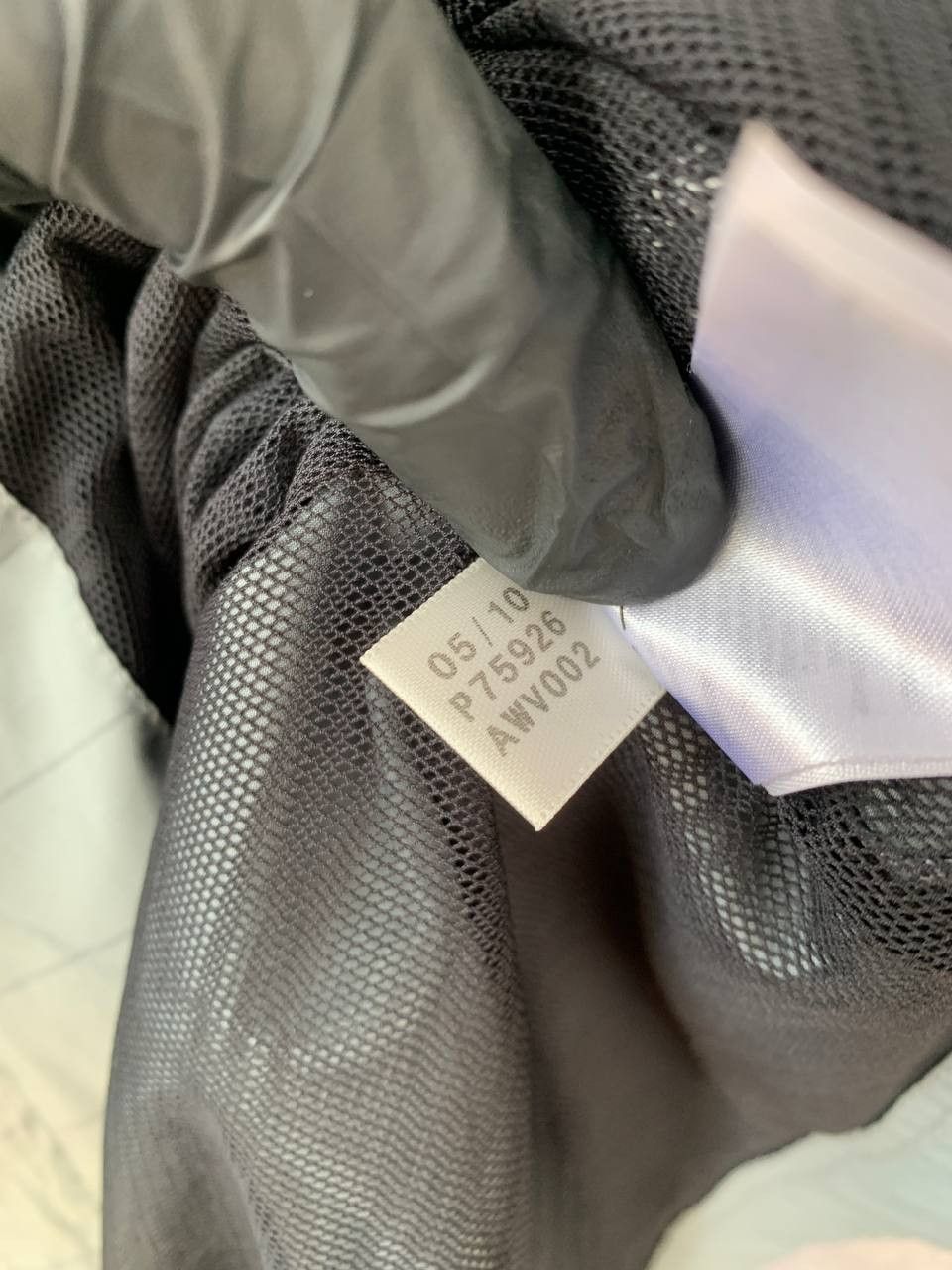 Adidas Adidas Climaproof Vintage 2010 Striped Jacket Gray size M Size US M / EU 48-50 / 2 - 13 Thumbnail