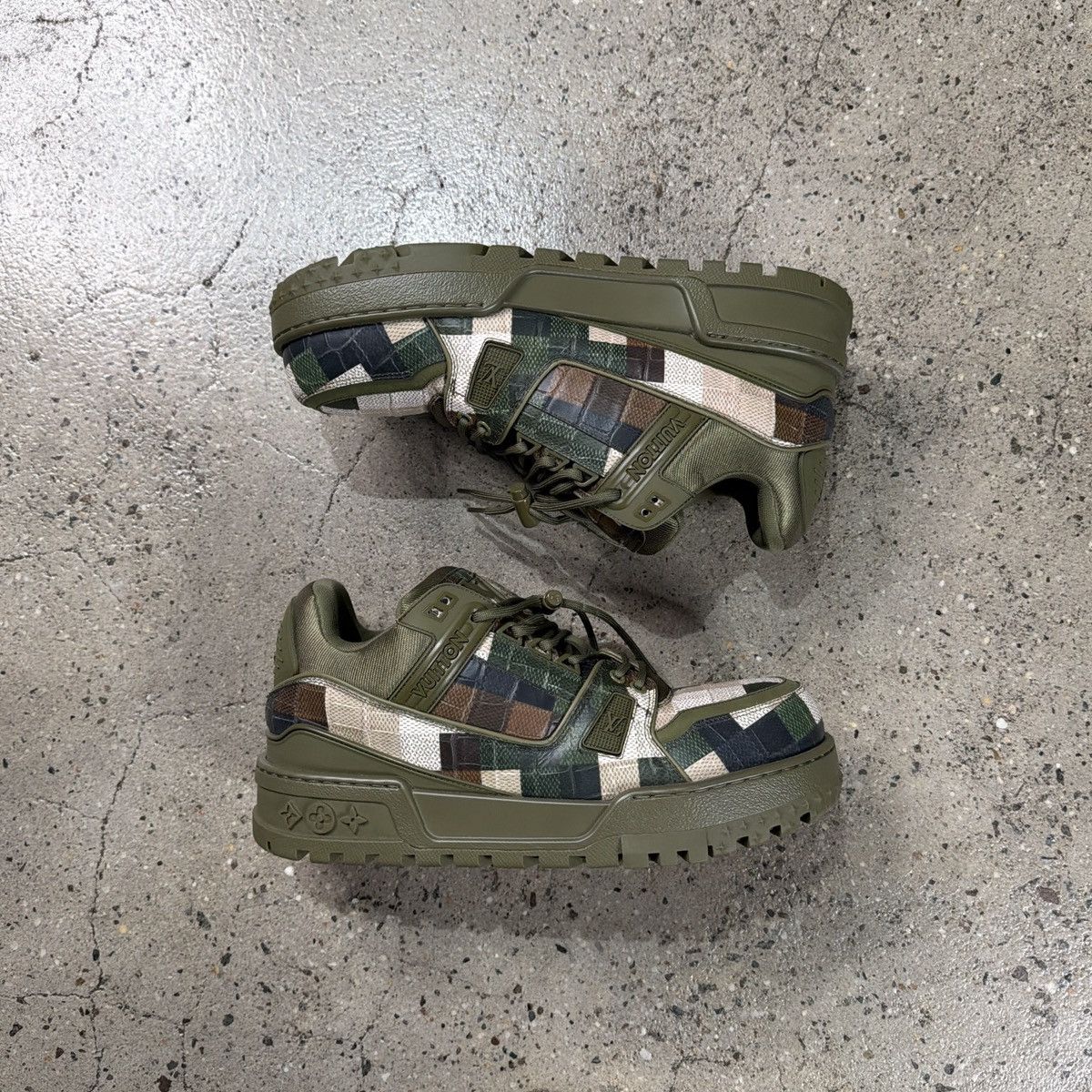 Louis Vuitton Louis Vuitton Digicamo Maxi Trainers Size US 10 / EU 43 - 2 Thumbnail