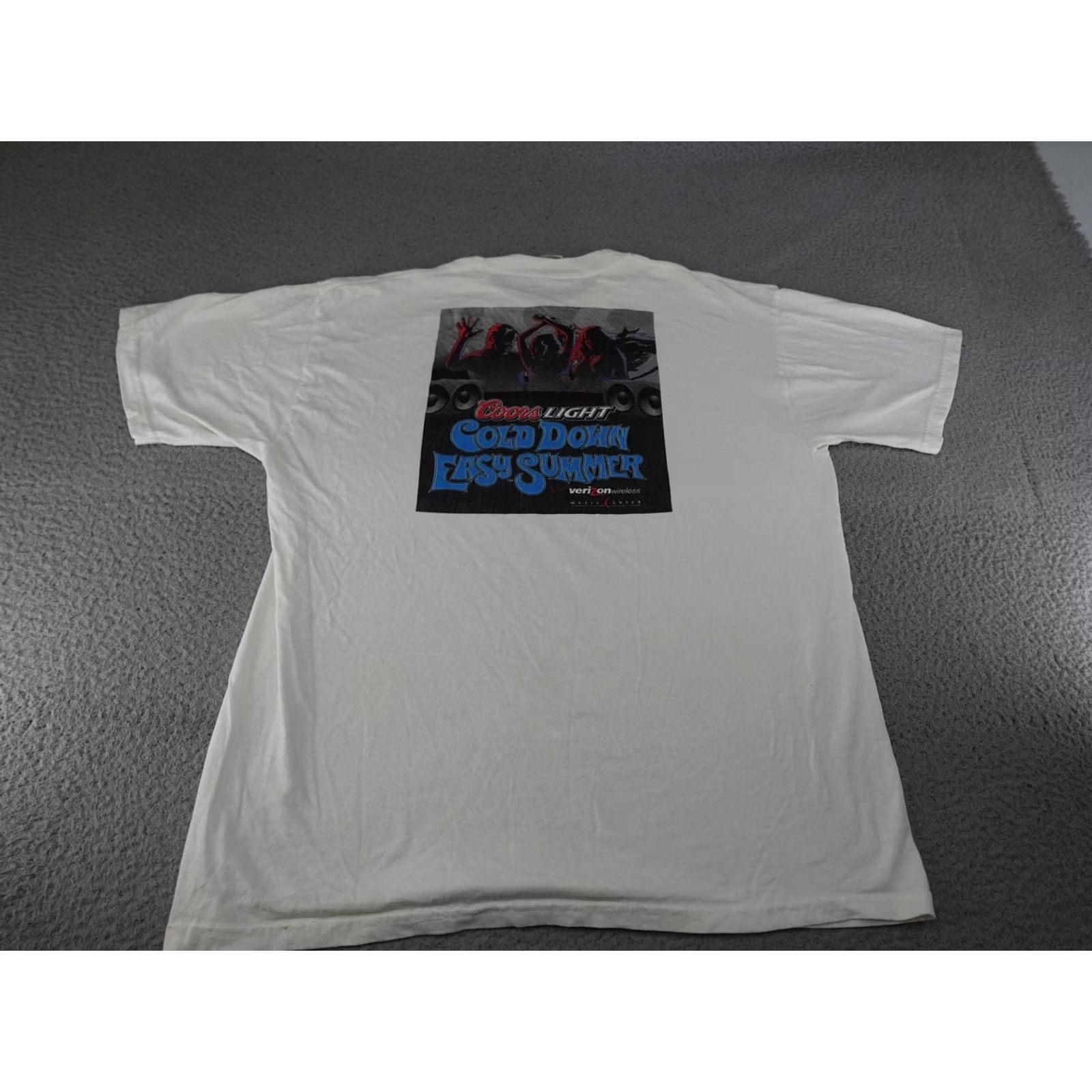Jerzees VINTAGE Coors Light Shirt Mens XL White Crew Neck Short Sleeve Graphic Print 90s/Promo Beer Concert Mens Size US XL / EU 56 / 4 - 3 Thumbnail
