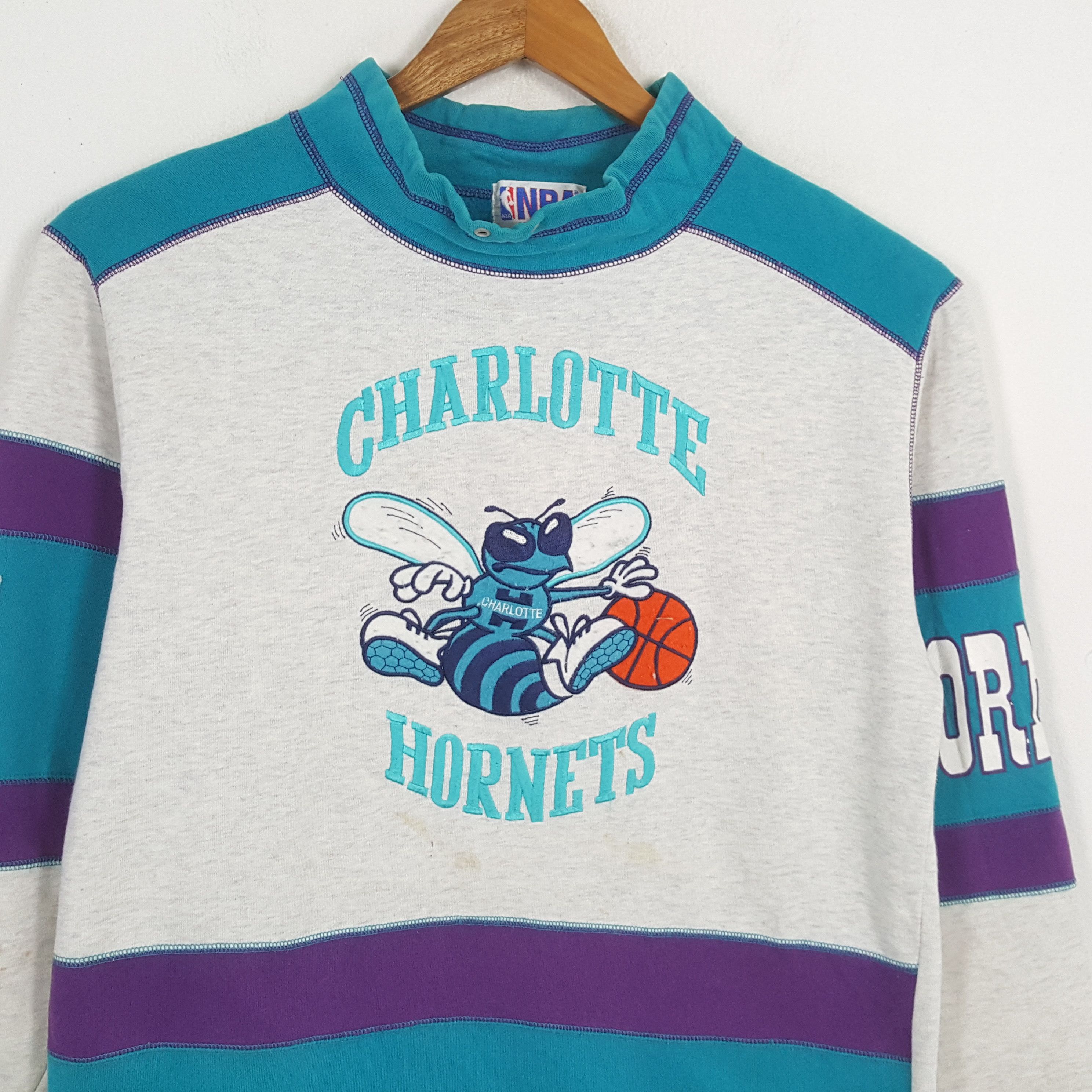 NBA × Vintage Vintage CHARLOTTE HORNEST NBA Basketball Team Sweatshirt Size US M / EU 48-50 / 2 - 2 Thumbnail