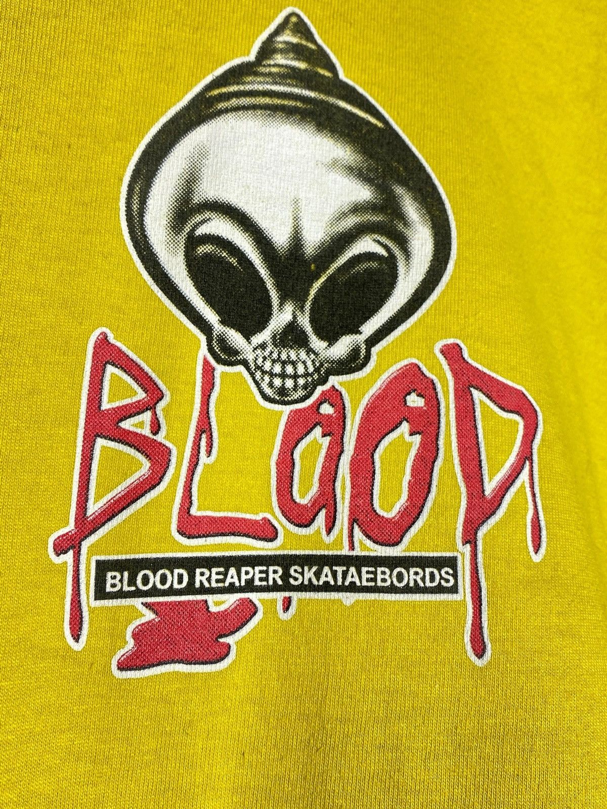 Blind Skateboards Vintage Blind Skateboards Blood Reaper Logo Yellow T-shirt Size US XL / EU 56 / 4 - 4 Thumbnail