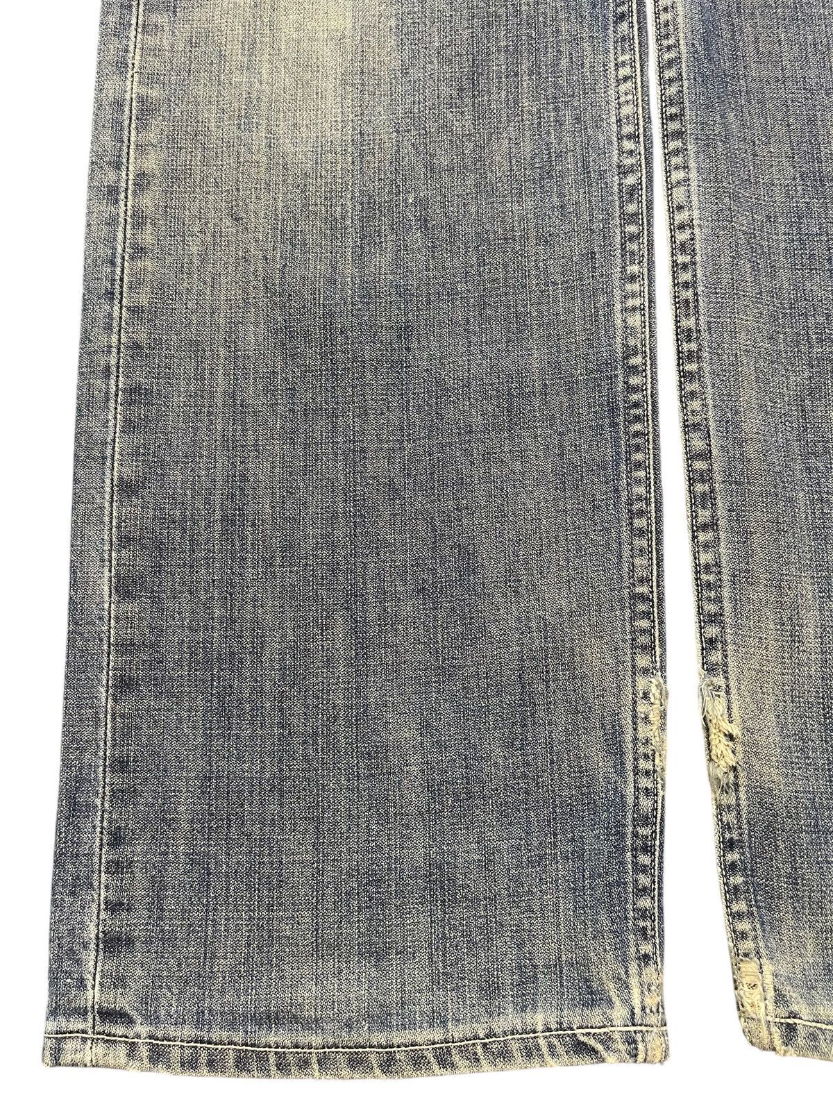 Levi's Vintage Levis 503 Blue Faded Wash Distress Style Loose Jeans Size US 31 - 7 Thumbnail