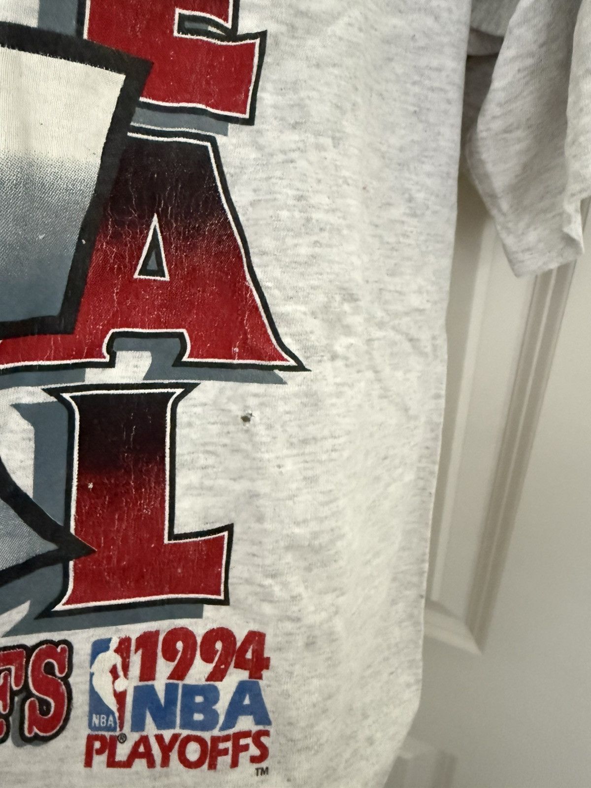 Vintage Vintage 1994 Chicago Bulls Playoffs T-Shirt Size US M / EU 48-50 / 2 - 2 Thumbnail