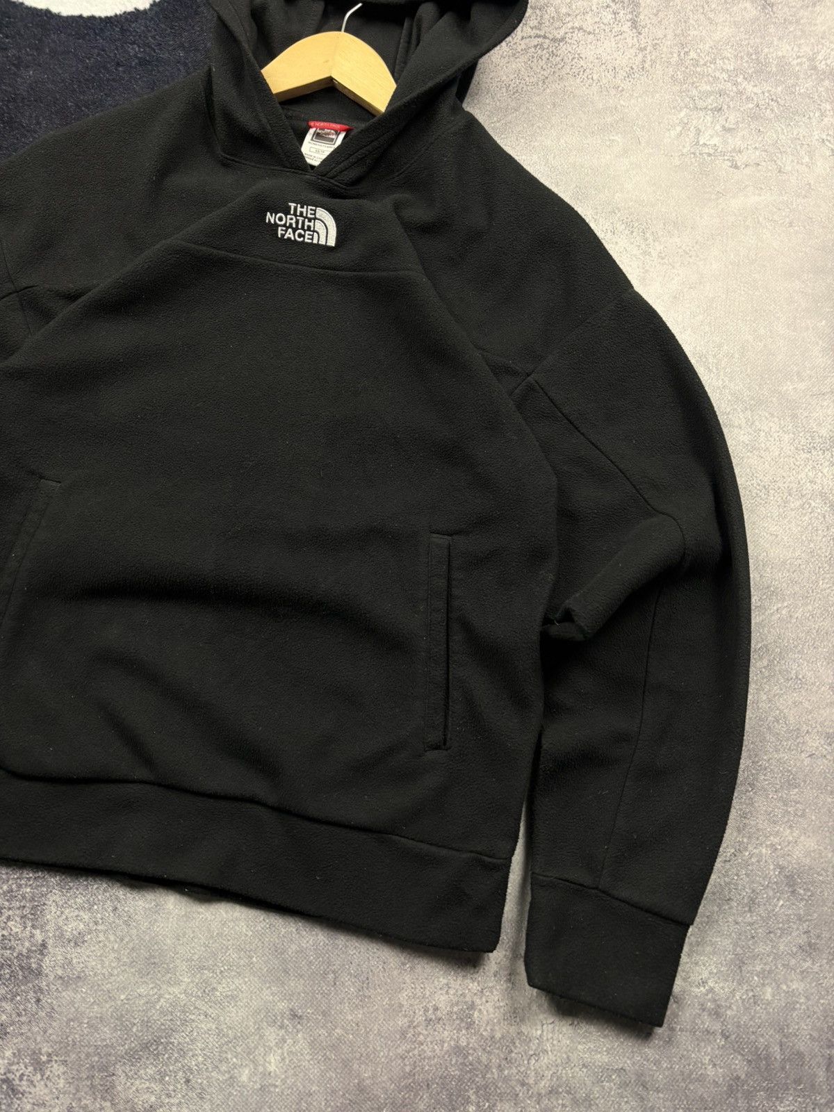 The North Face THE NORTH FACE Centre Logo Fleece Hoodie Streetwear Outdoor Size XS / US 0-2 / IT 36-38 - 2 Thumbnail