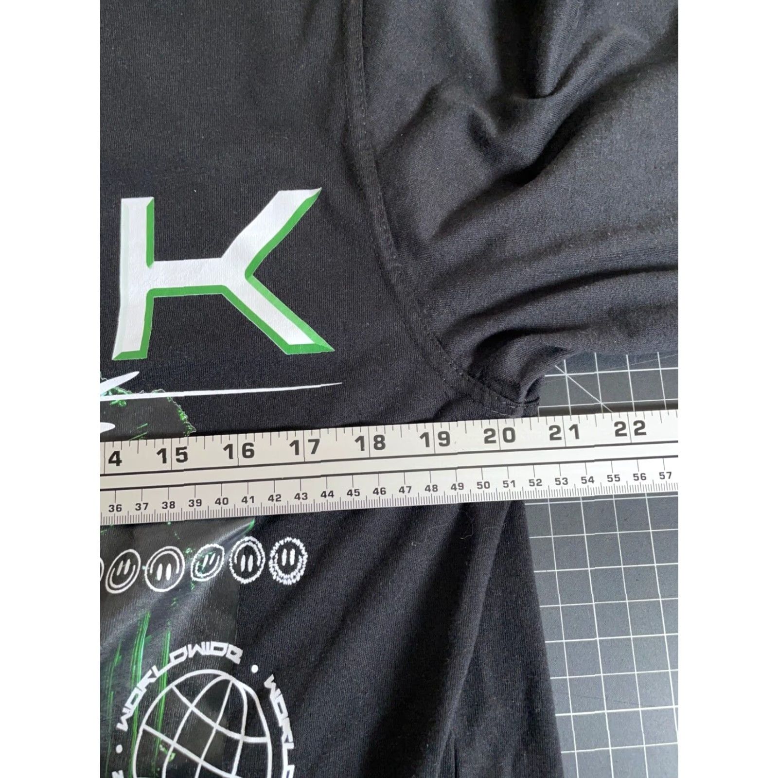 Vintage Dark Arts Octopus Dimensions Vintage T-Shirt Men Large Graphic Print Black Cotton Streetwear Size US L / EU 52-54 / 3 - 5 Thumbnail