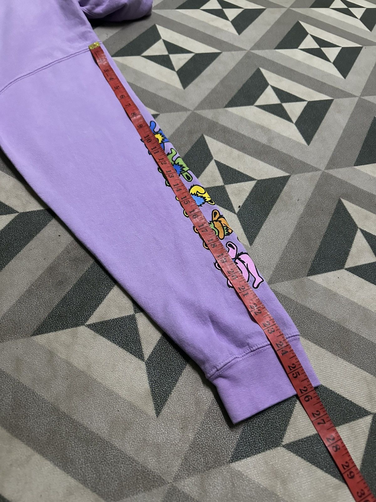 Japanese Brand Urban Outfitter Grateful Dead Dancing Bear Hoodie Sweatshirt Size US L / EU 52-54 / 3 - 11 Thumbnail