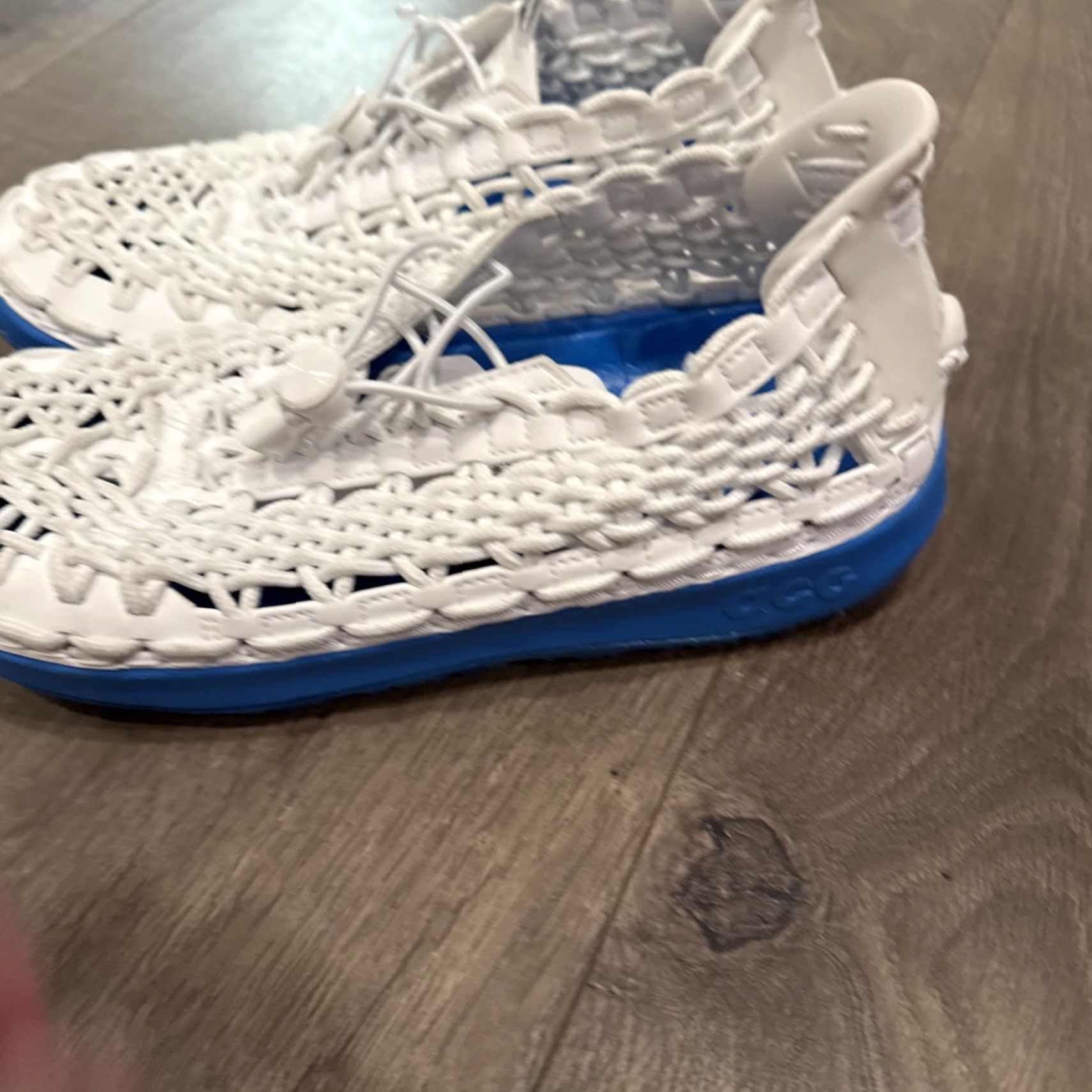 Nike Nike ACG Watercat Sneaker Men Low Top Summit White Light Photo Blue 6M/7.5W Shoes Casual Summer Fall Mens Footwear Size US 6 / EU 39 - 3 Thumbnail