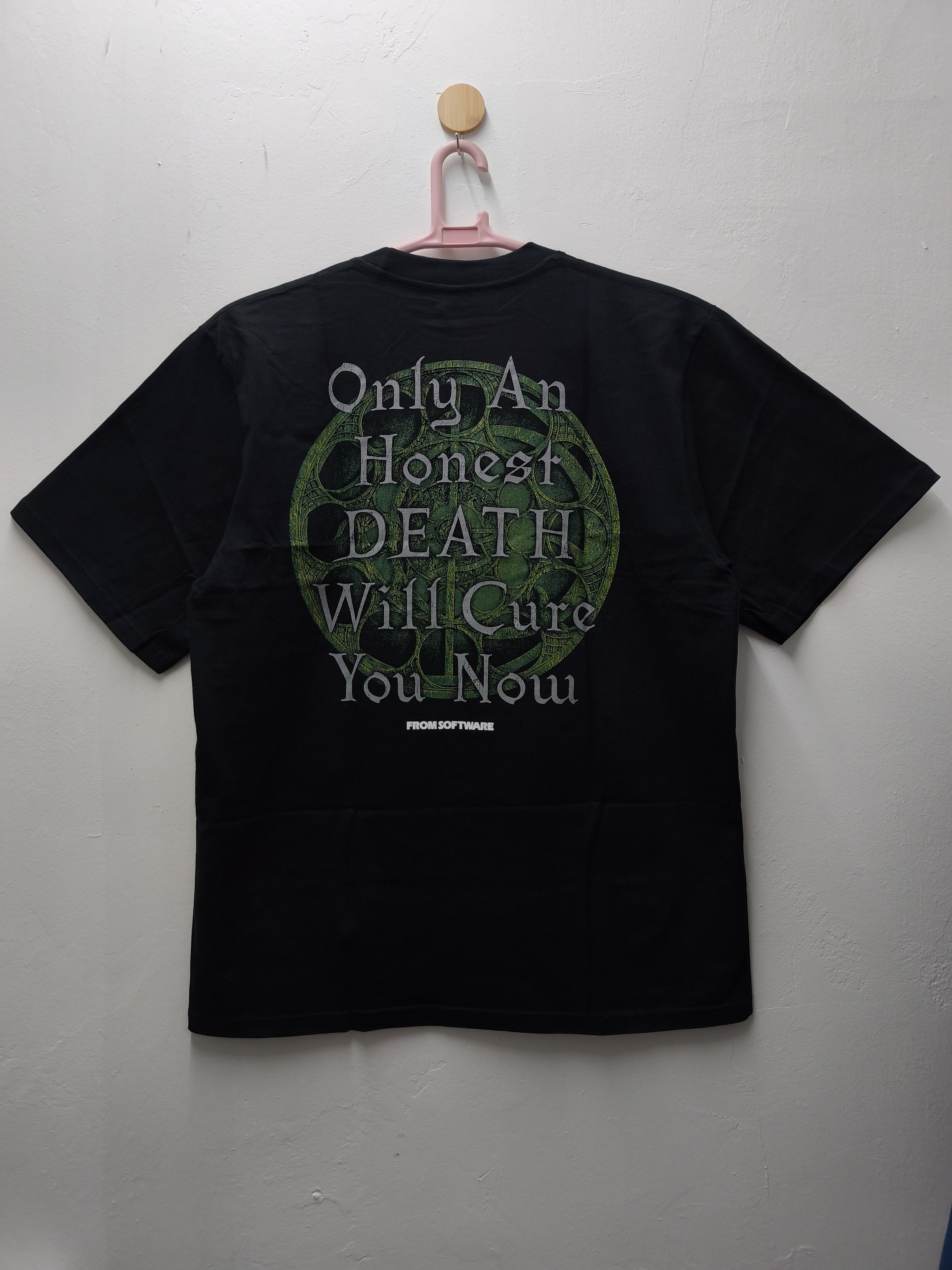 Playstation Bloodborne "Lady Maria Of The Astral Clocktower" T-shirt Size US XL / EU 56 / 4 - 9 Thumbnail