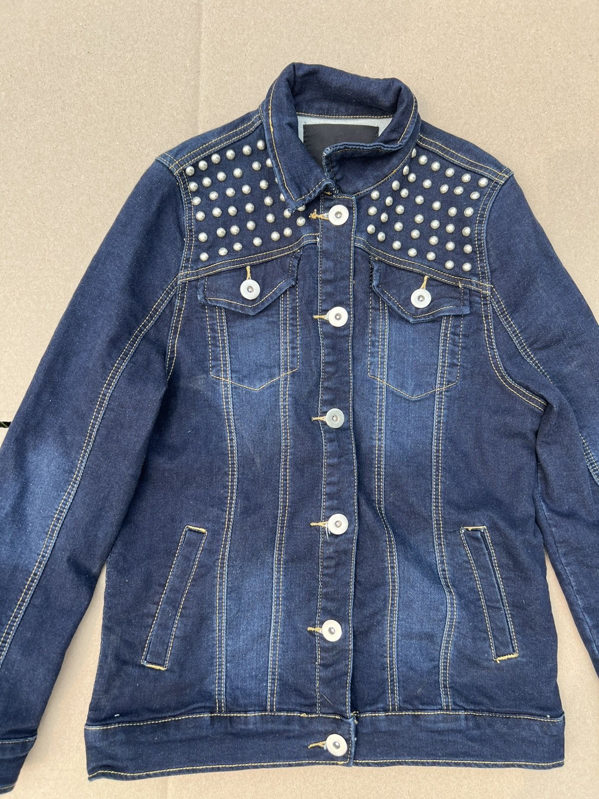 Japanese Brand GLAD NEWS Studded Jean Jacket Size XS / US 0-2 / IT 36-38 - 2 Thumbnail
