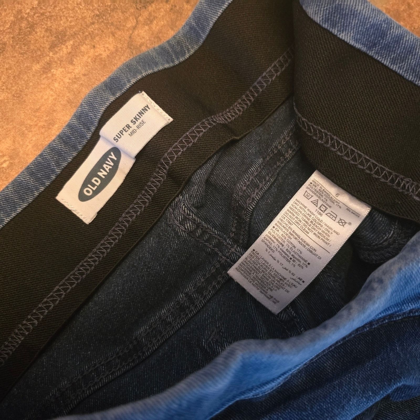 Old Navy Dark Denim ON Super Skinny Jean Size 28" / US 6 / IT 42 - 3 Thumbnail