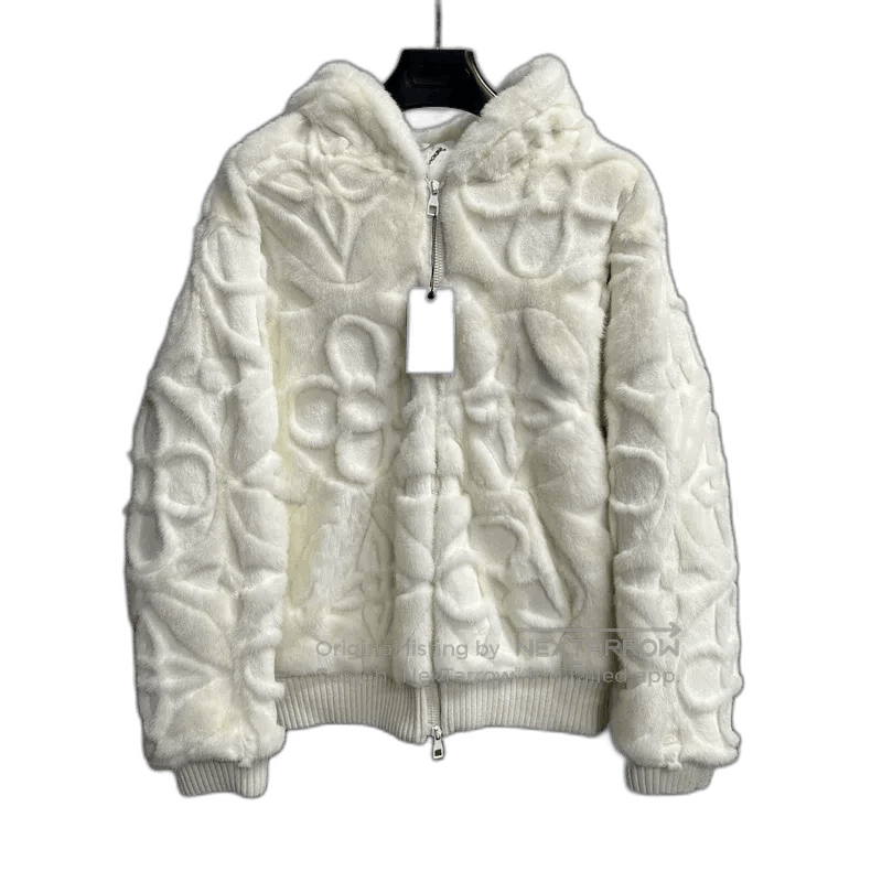 Louis Vuitton louis vuitton white embossed zipper hooded fur jacket jacke Size US L / EU 52-54 / 3 - 1 Thumbnail