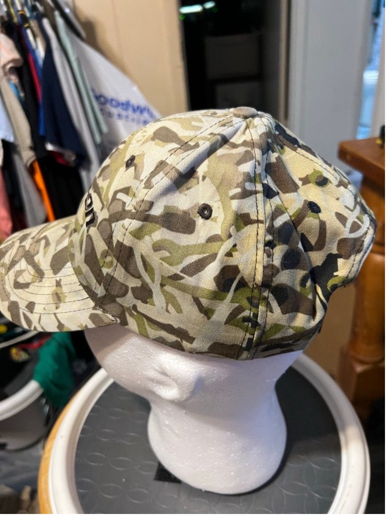 Vintage Vintage Snap-on Camo Adjustable Baseball Cap One Size Size ONE SIZE - 2 Thumbnail