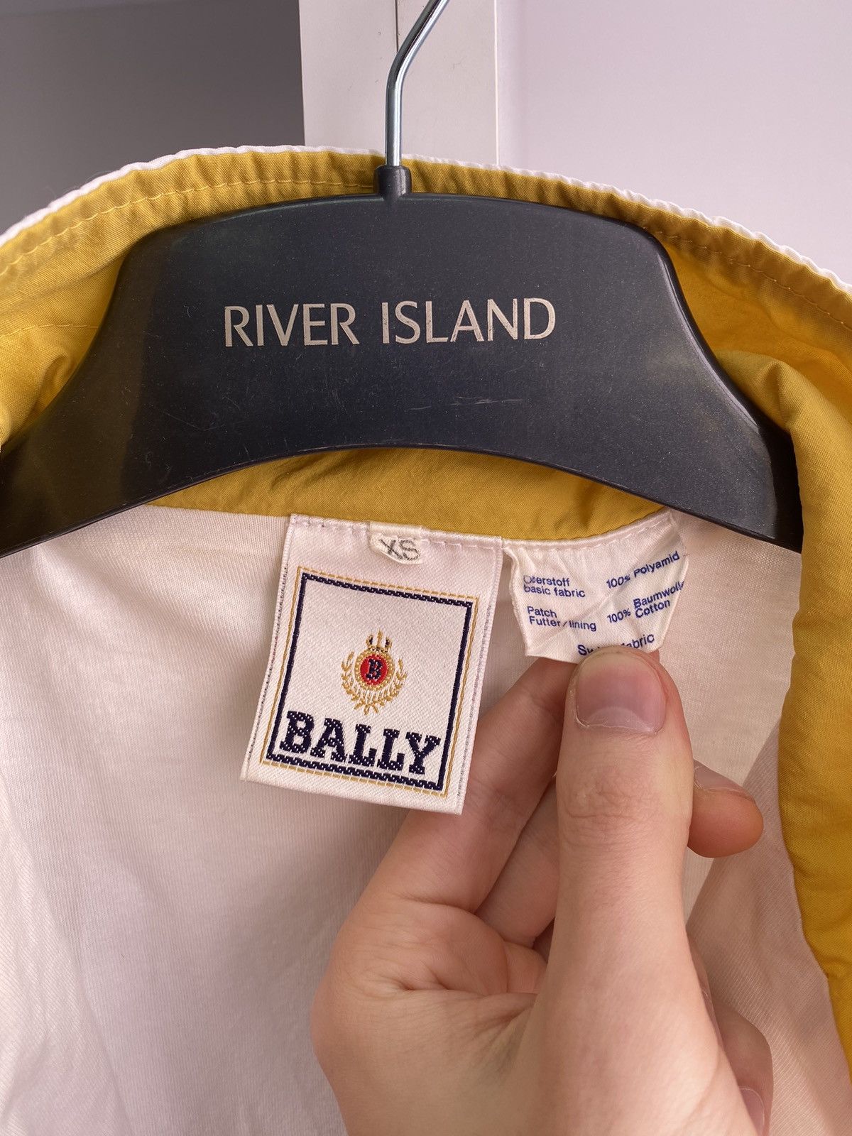 Bally × Designer × Vintage Vintage Bally Luxury StreetWear 90s style Suit Size US XS / EU 42 / 0 - 9 Thumbnail