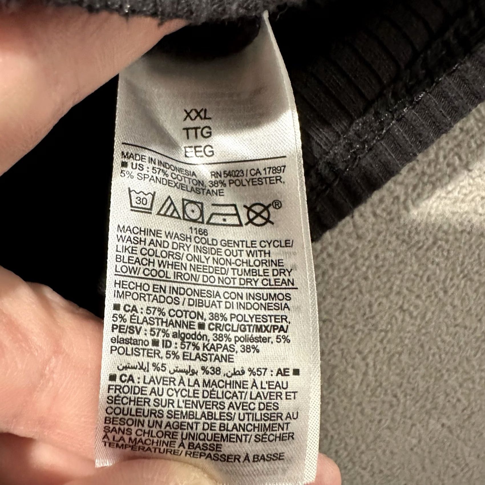 Old Navy Old Navy Shirt Women 2XL Black Plush Long-Sleeve Rib-Knit Slim-Fit T-Shirt Faded Size XXL / US 16-18 / IT 52-54 - 5 Thumbnail