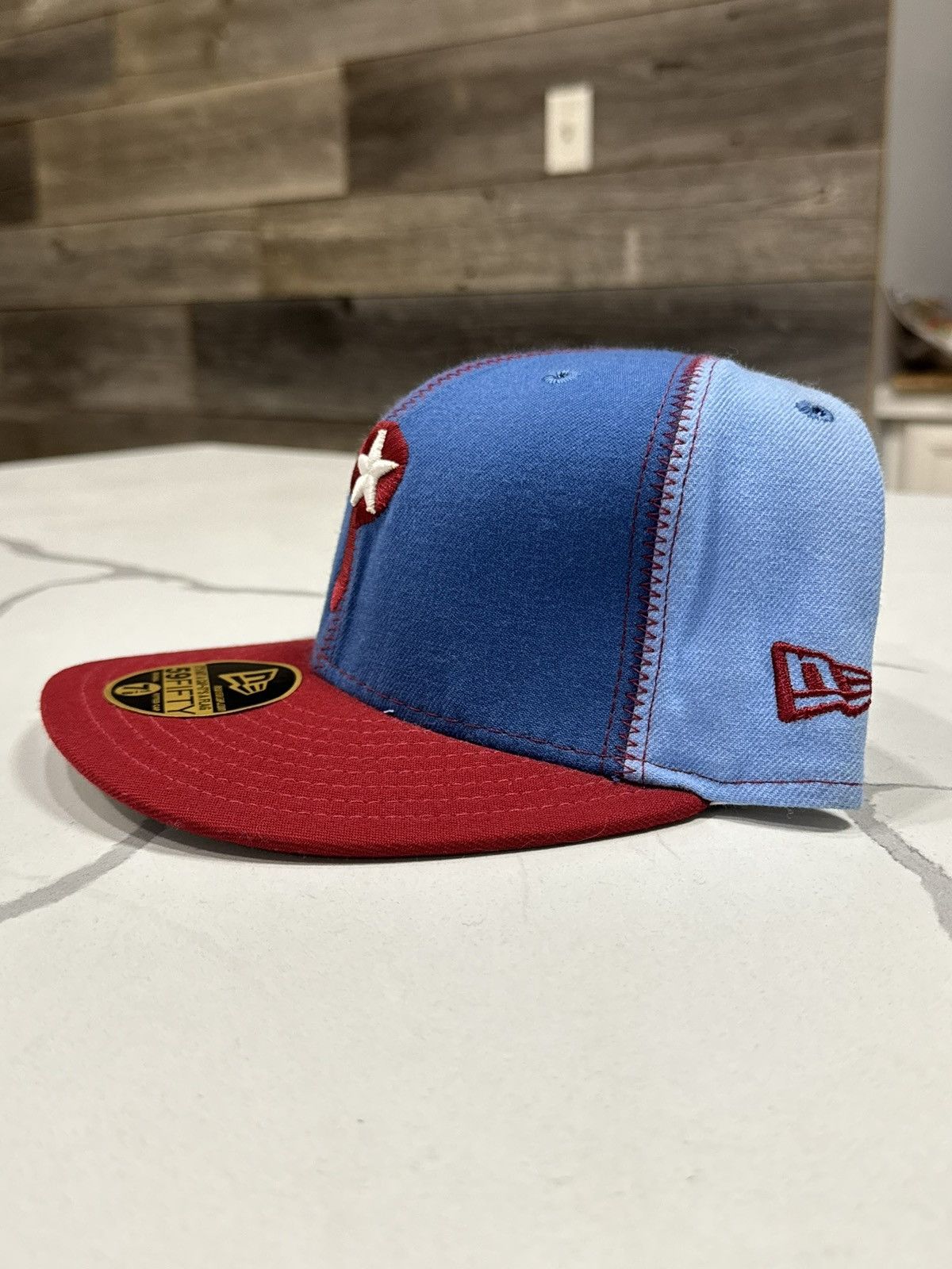 New Era Vintage Philadelphia Phillies Pin Wheel Fitted Baseball Cap Size ONE SIZE - 11 Thumbnail