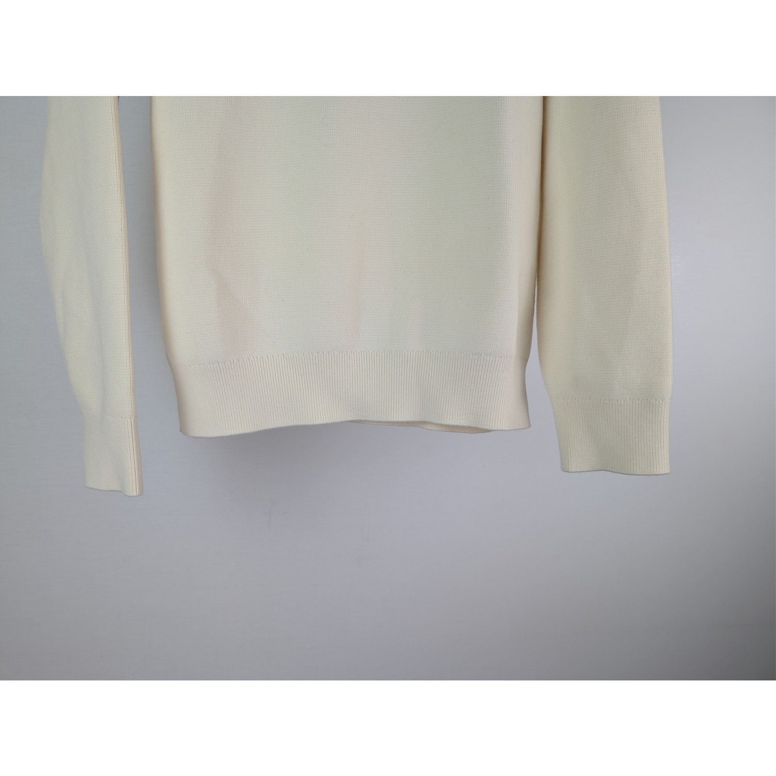 Gucci o1rshd1 Wool Long Sleeve Crewneck Sweatshirt Sweater Ivory Size US L / EU 52-54 / 3 - 3 Thumbnail