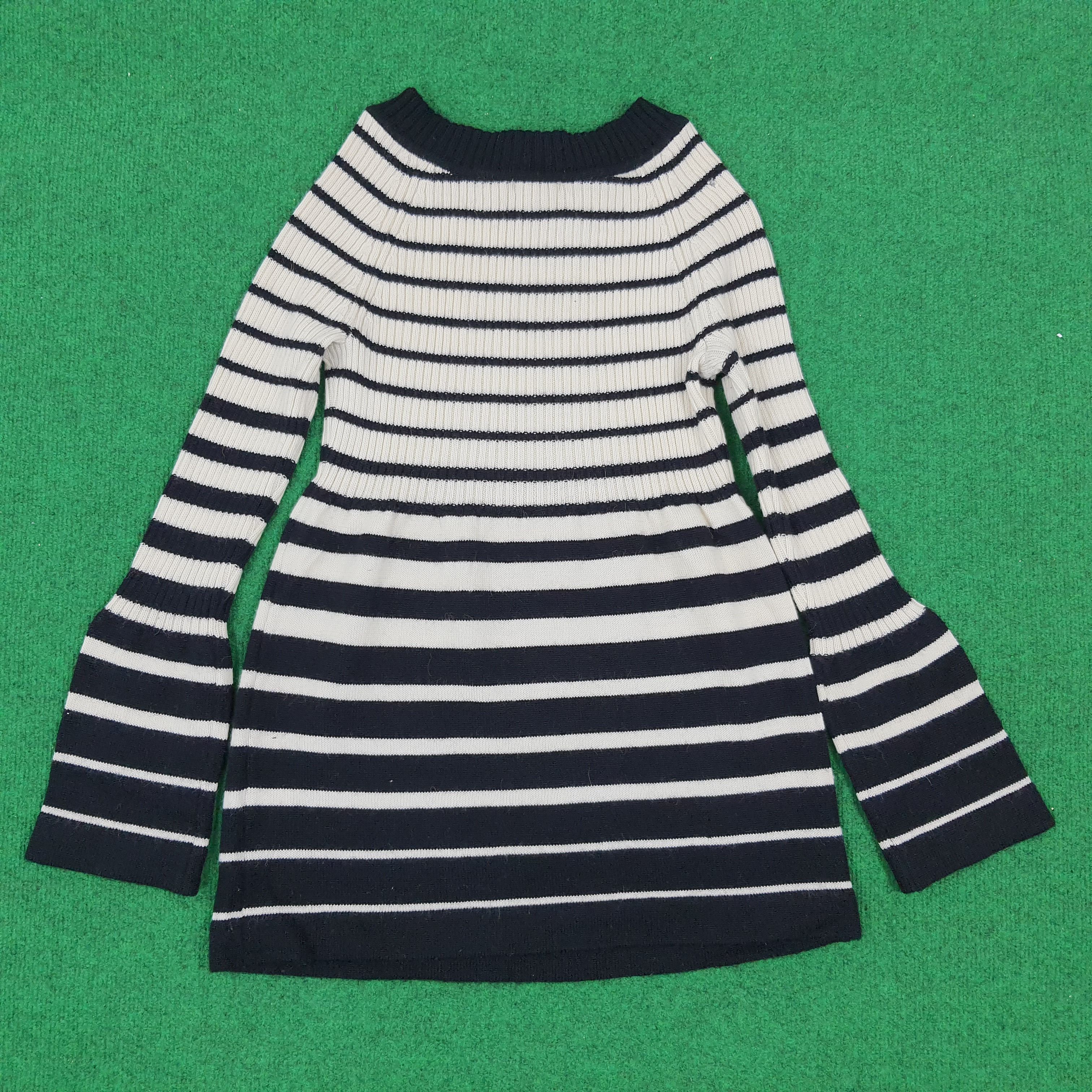 Burberry × Vintage Vintage Burberry Knitted Long Sleeve Winter Style Shirt Size XXS / US 00 / IT 34 - 3 Thumbnail