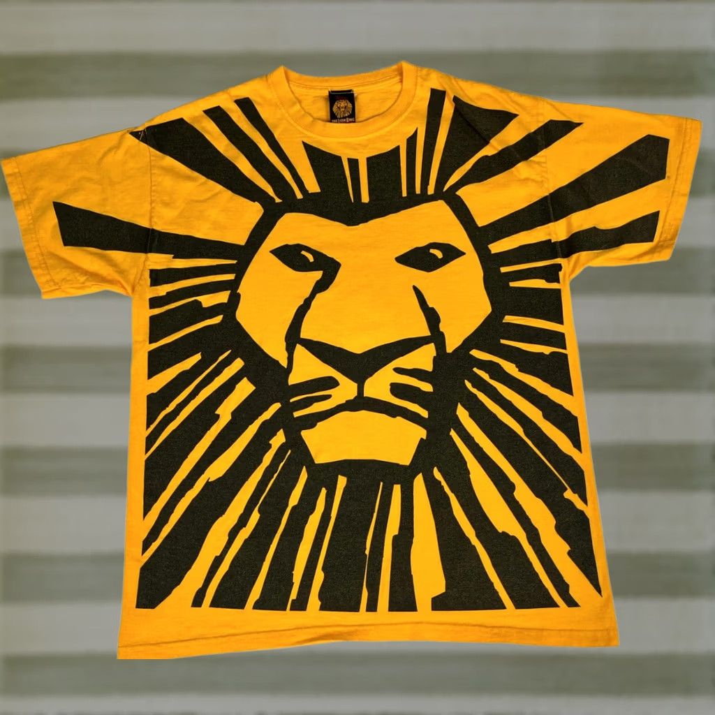 Disney VINTAGE The Lion King Broadway Musical T-Shirt L Unisex Adults Yellow Cotton Crew Neck Short Sleeve 90s Theme Music Logo Print Mens WomenS Girls Boys Size US L / EU 52-54 / 3 - 1 Thumbnail