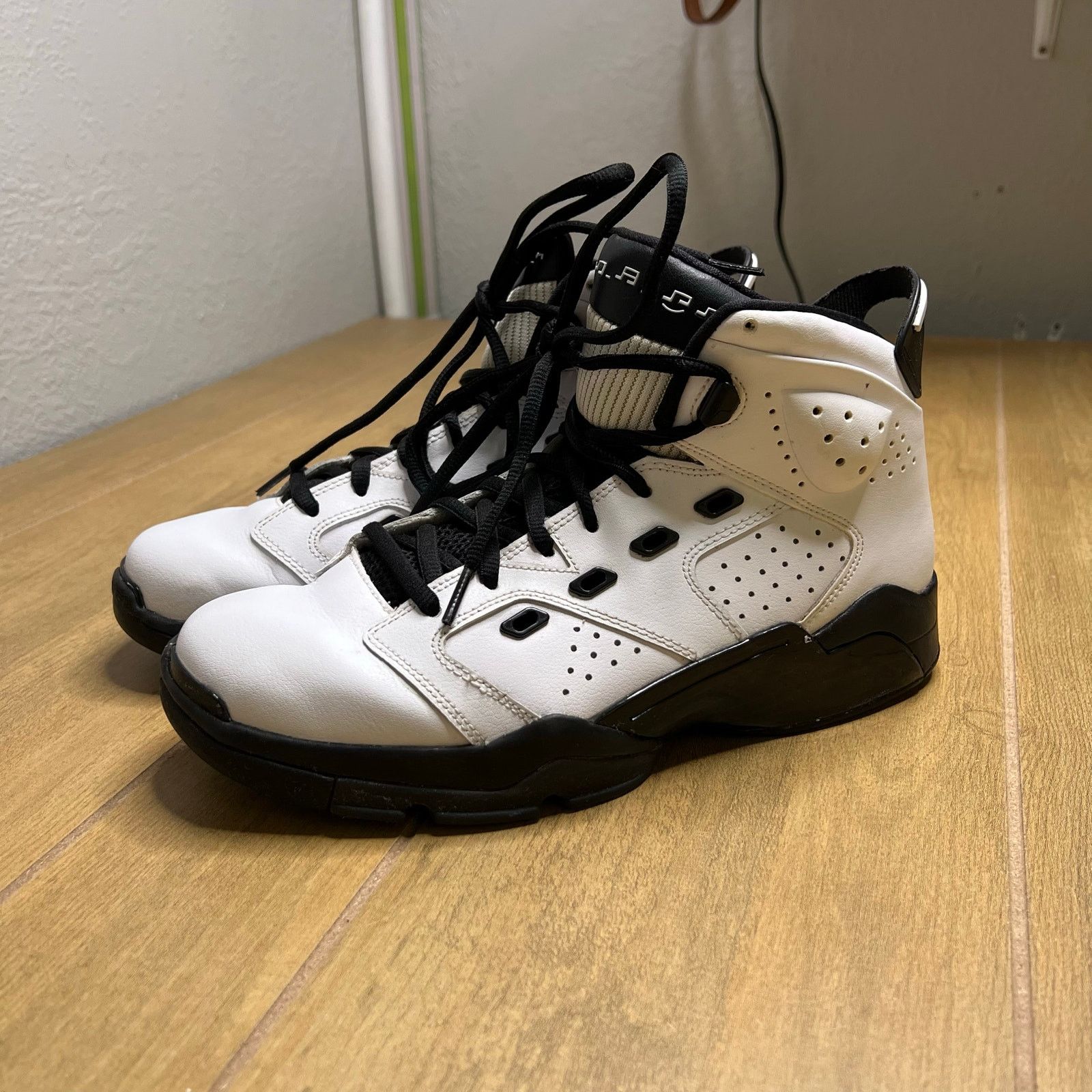 Nike Nike Air Jordan Shoes "Motorsports" White Black Mens Size 9 Size US 9 / EU 42 - 1 Thumbnail