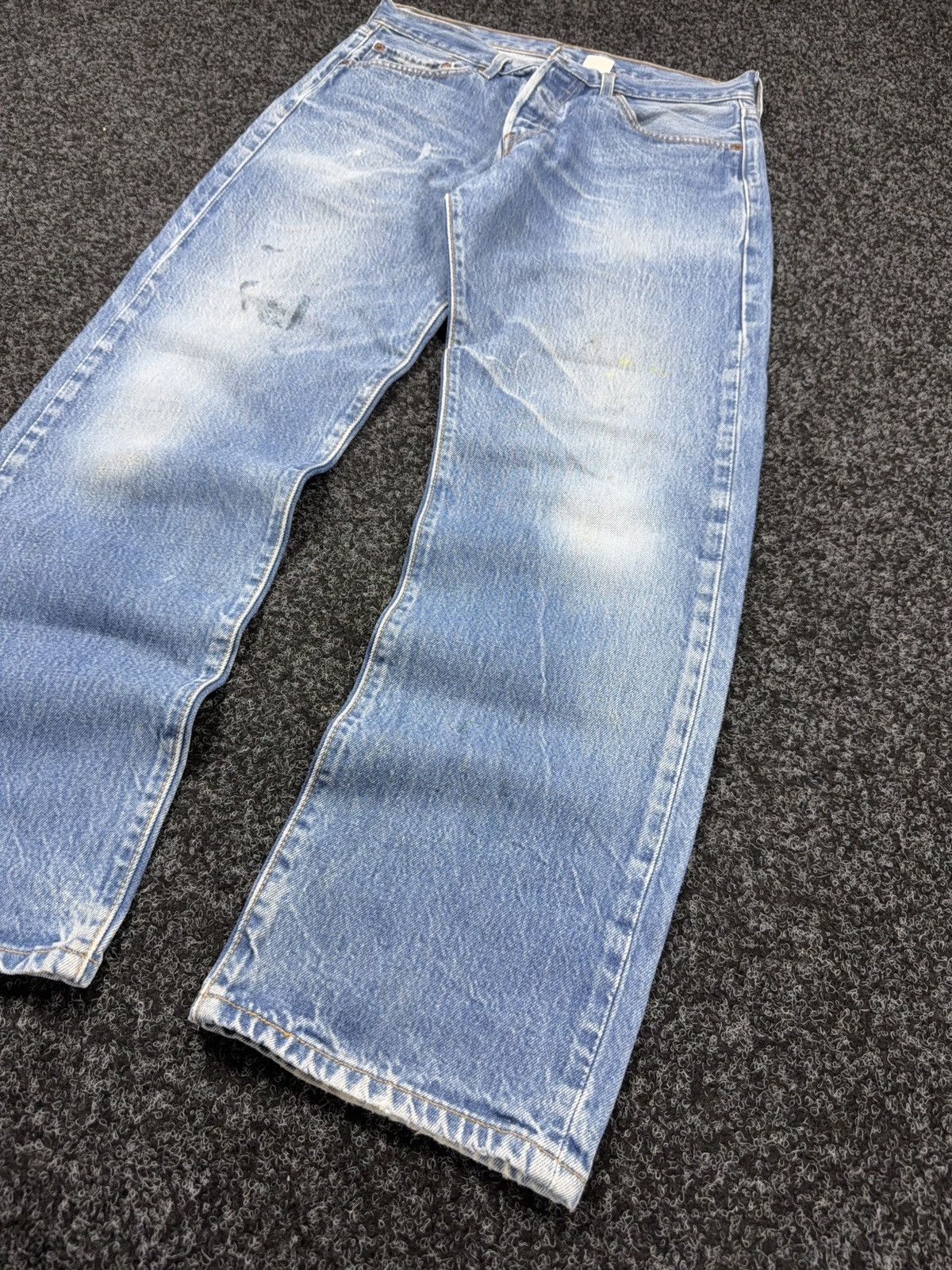 Levi's Vintage Clothing Vintage 90s Levi’s 501XX Distressed Western USA Faded Jeans Size US 32 / EU 48 - 3 Thumbnail