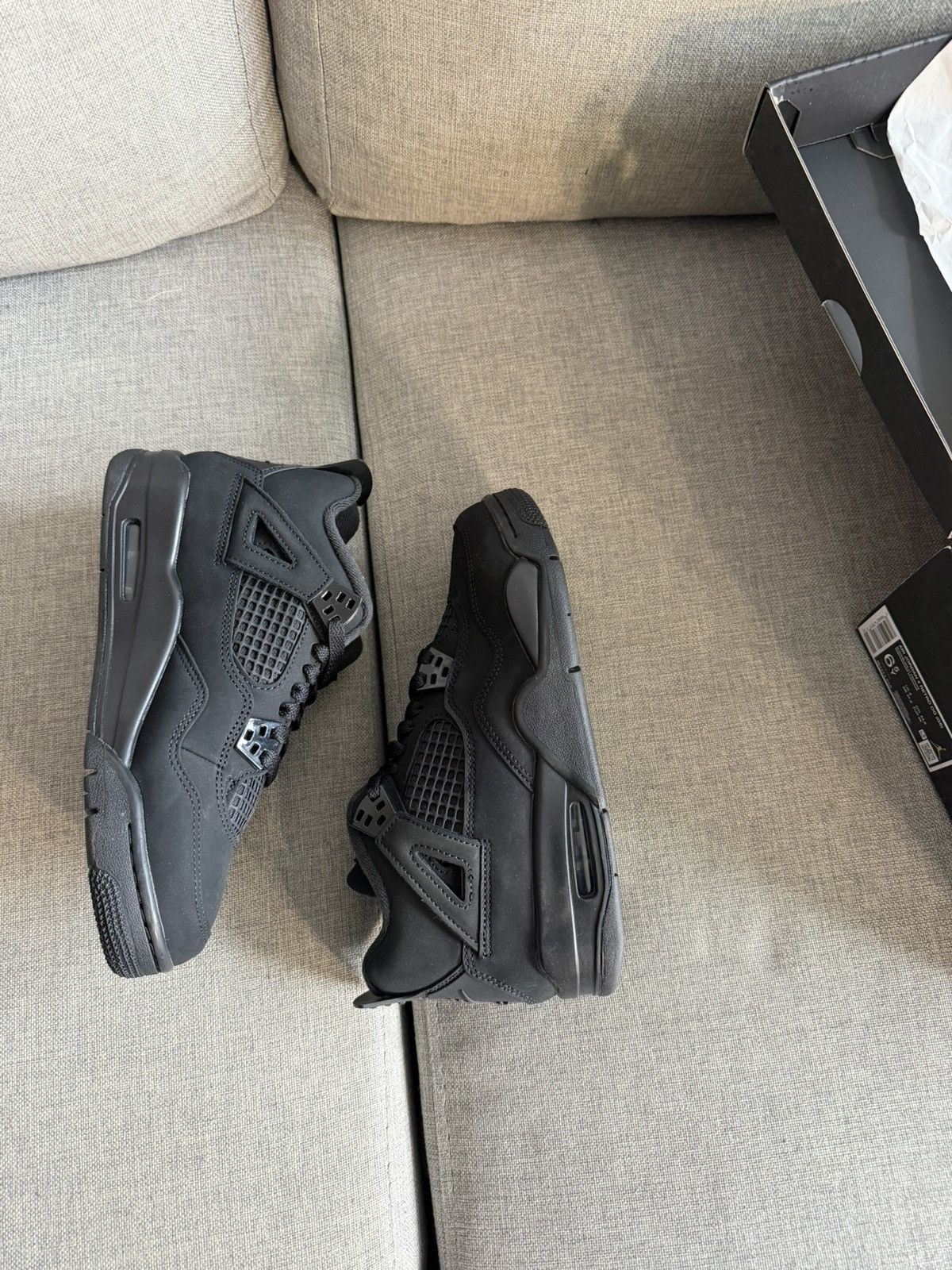 Jordan Brand Jordan retro 4 black cat Size US 6.5 / EU 39-40 - 1 Thumbnail
