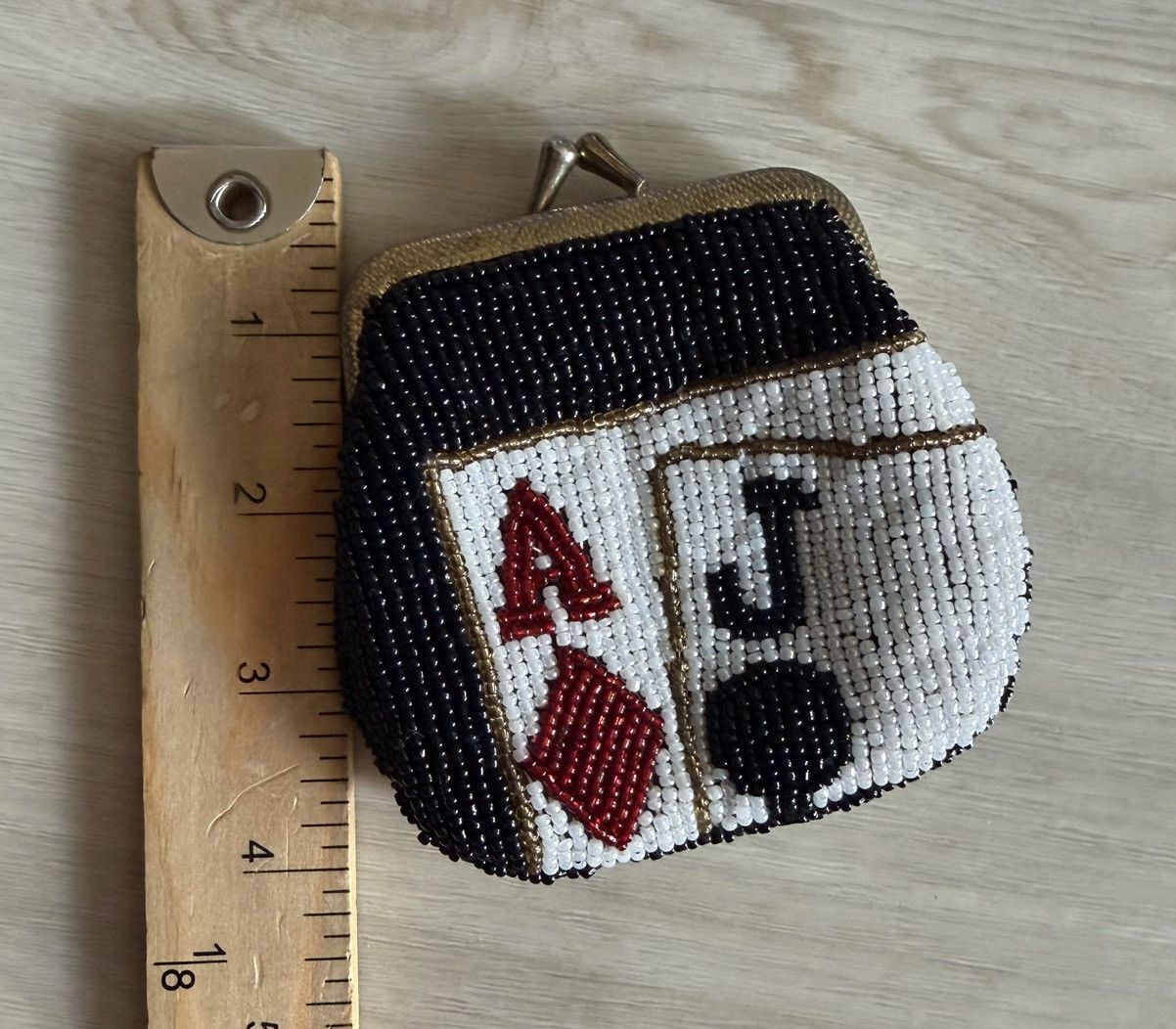 Vintage Vintage Beaded Coin Purse Poker Ace Diamonds Jack Spades Size ONE SIZE - 5 Thumbnail