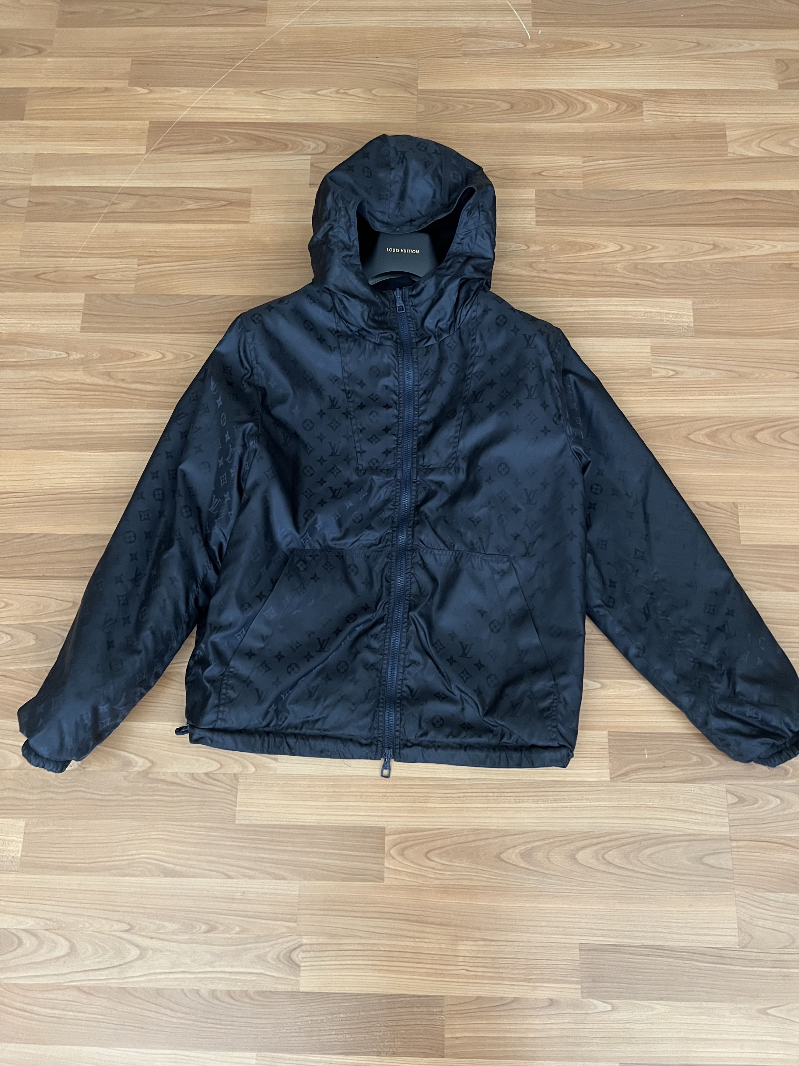 Louis Vuitton Mens Louis Vuitton Reversible Monogram Windbreaker Size US S / EU 44-46 / 1 - 5 Thumbnail