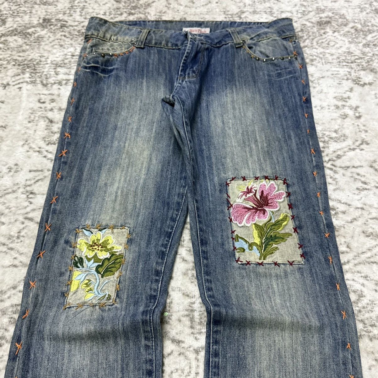 Kapital Vintage Japanese Brand Patch Work Embroidery Flared Jeans Size 30" / US 8 / IT 44 - 2 Thumbnail