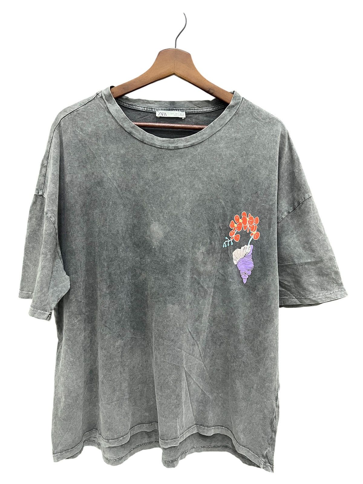 Zara ZARA Vintage Washed Bleach Dye Beach Tee Size US S / EU 44-46 / 1 - 1 Thumbnail