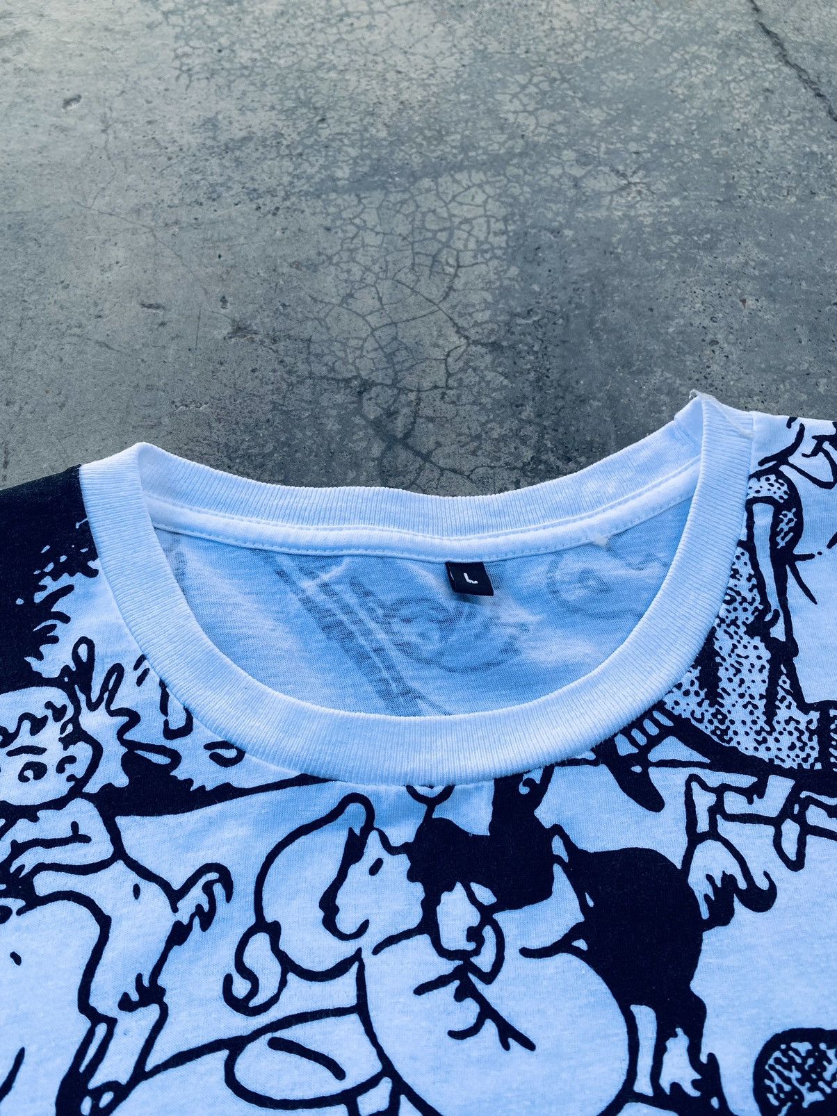 Vintage Vintage Over Print Cartoon Tees Size US L / EU 52-54 / 3 - 12 Thumbnail