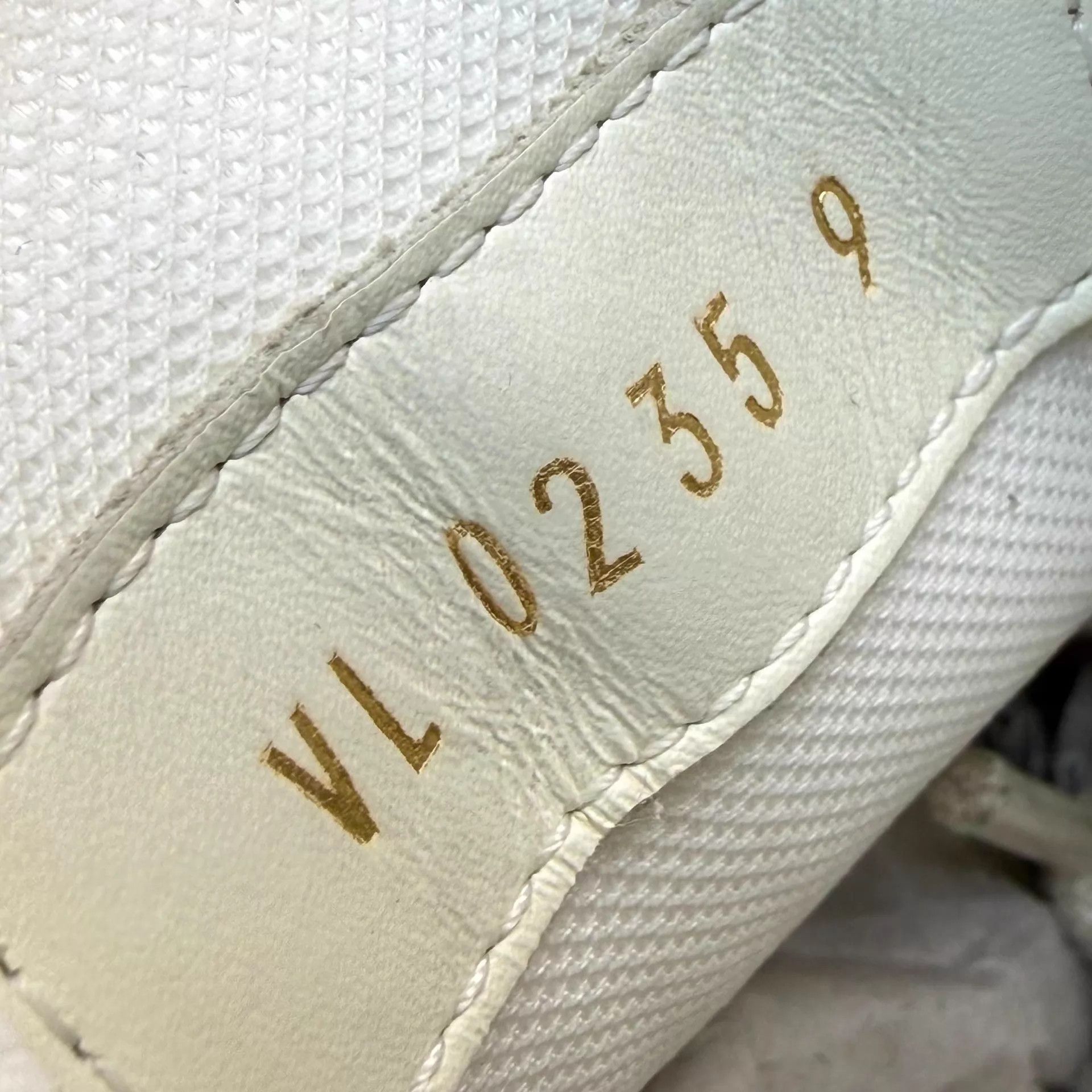 Louis Vuitton LV Trainer White Green Colorblock Men's UK9 99 Size US 10 / EU 43 - 8 Thumbnail
