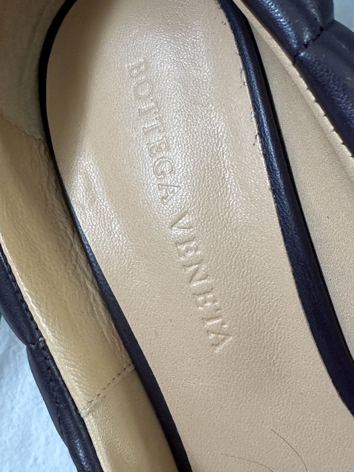 Bottega Veneta Bottega Veneta Plum Quilted Pattern Leather Pumps Heels 36 Size US 6 / IT 36 - 2 Thumbnail