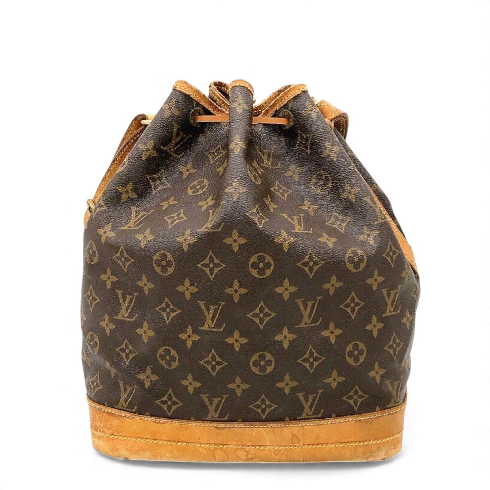 Other Louis Vuitton - Women's Bucket Bag Monogram Canvas Size ONE SIZE - 1 Thumbnail