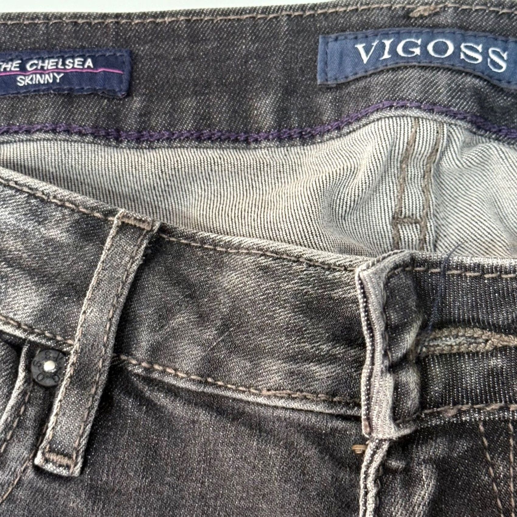 Vintage VIGOSS Chelsea Skinny Jeans Black Moto Ribbed Knee Distressed Raw Hem Jeans Women 27x27 Slim Stretch 5-Pocket Biker Rock 90s Vintage No Size 27" / US 4 / IT 40 - 6 Thumbnail