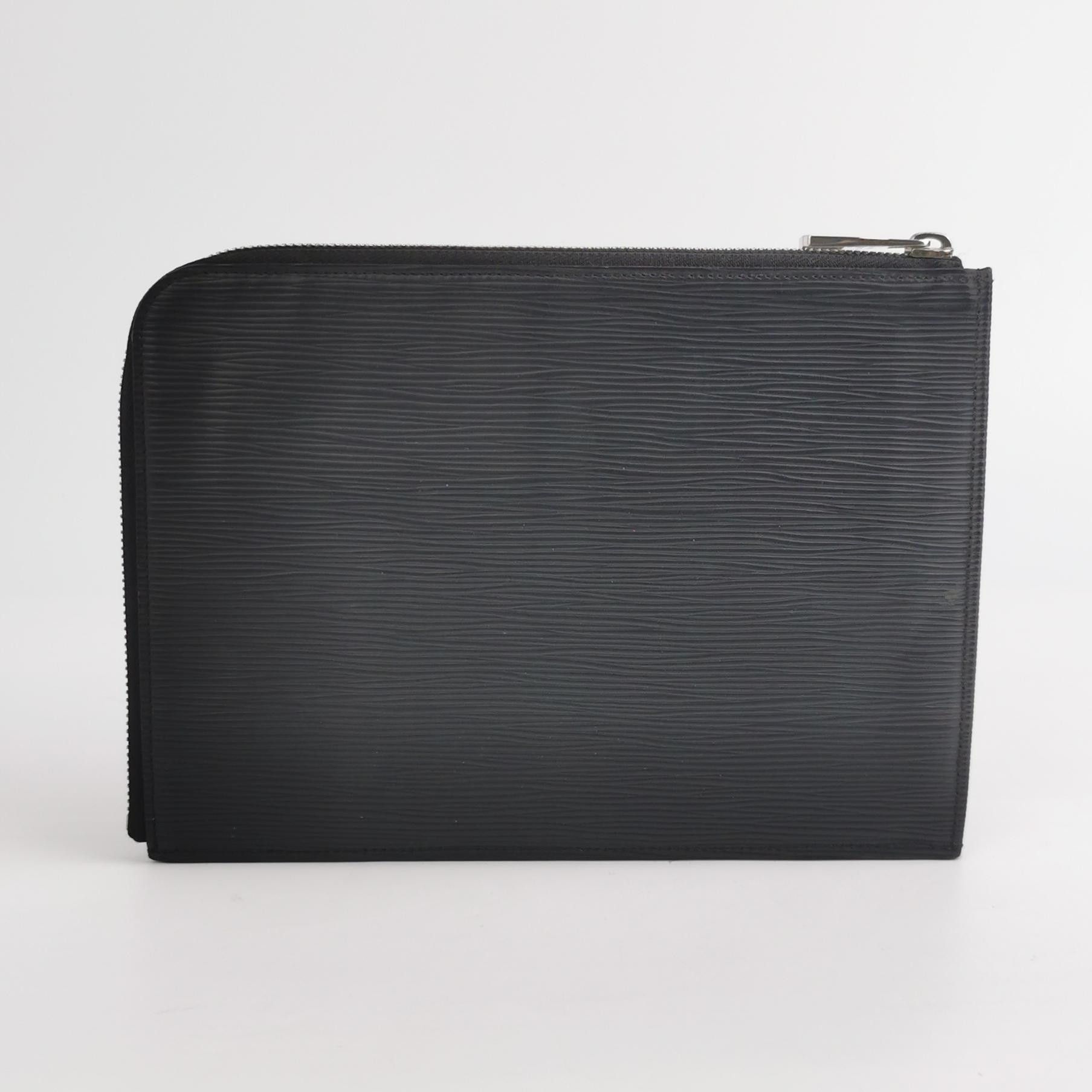 Louis Vuitton Louis Vuitton (LV) Pochette Jour leather solid color water Size ONE SIZE - 1 Thumbnail
