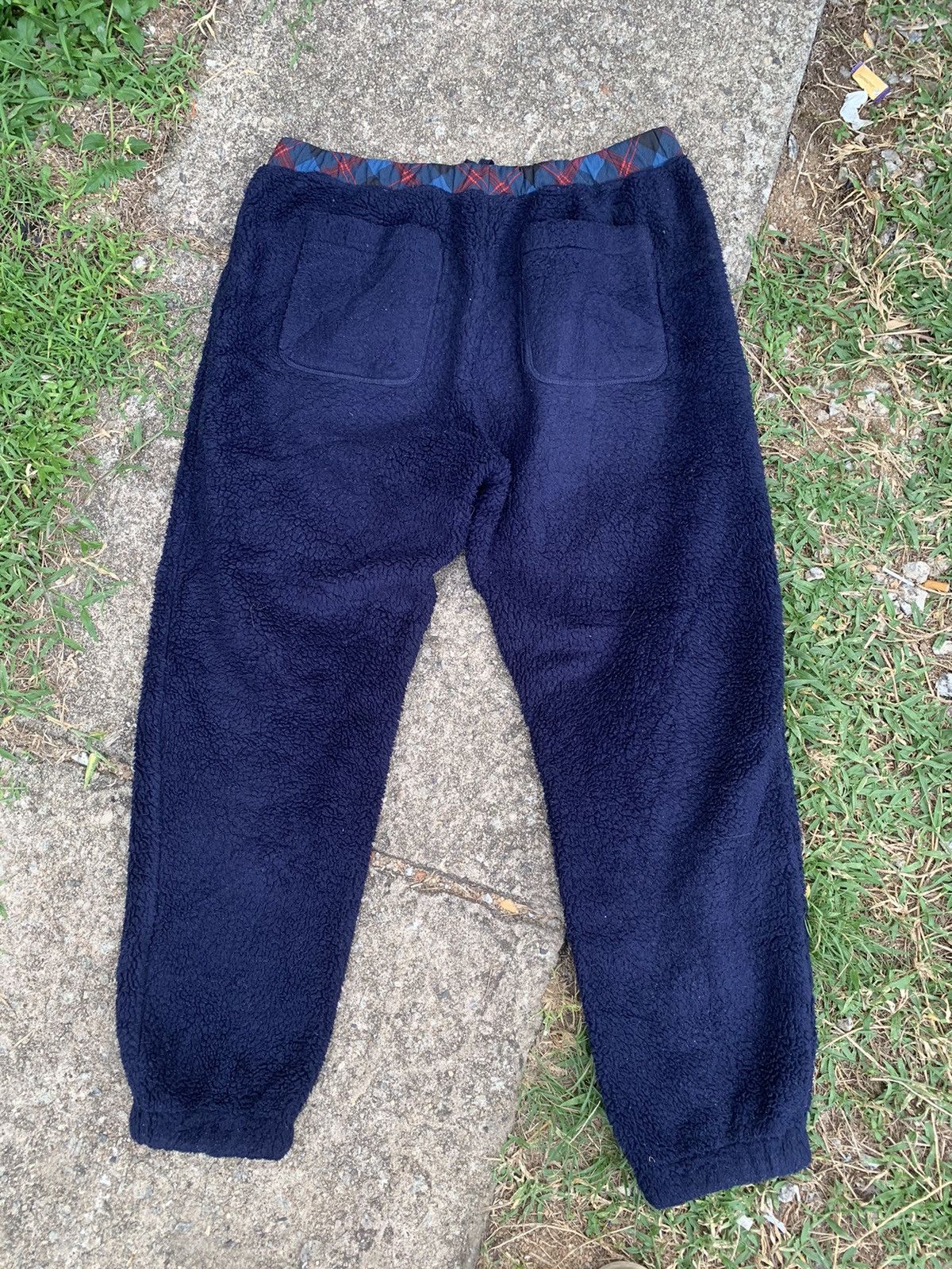 Uniqlo 🔥Steals🔥 uniqlo Jw anderson pants Size US 36 / EU 52 - 2 Thumbnail