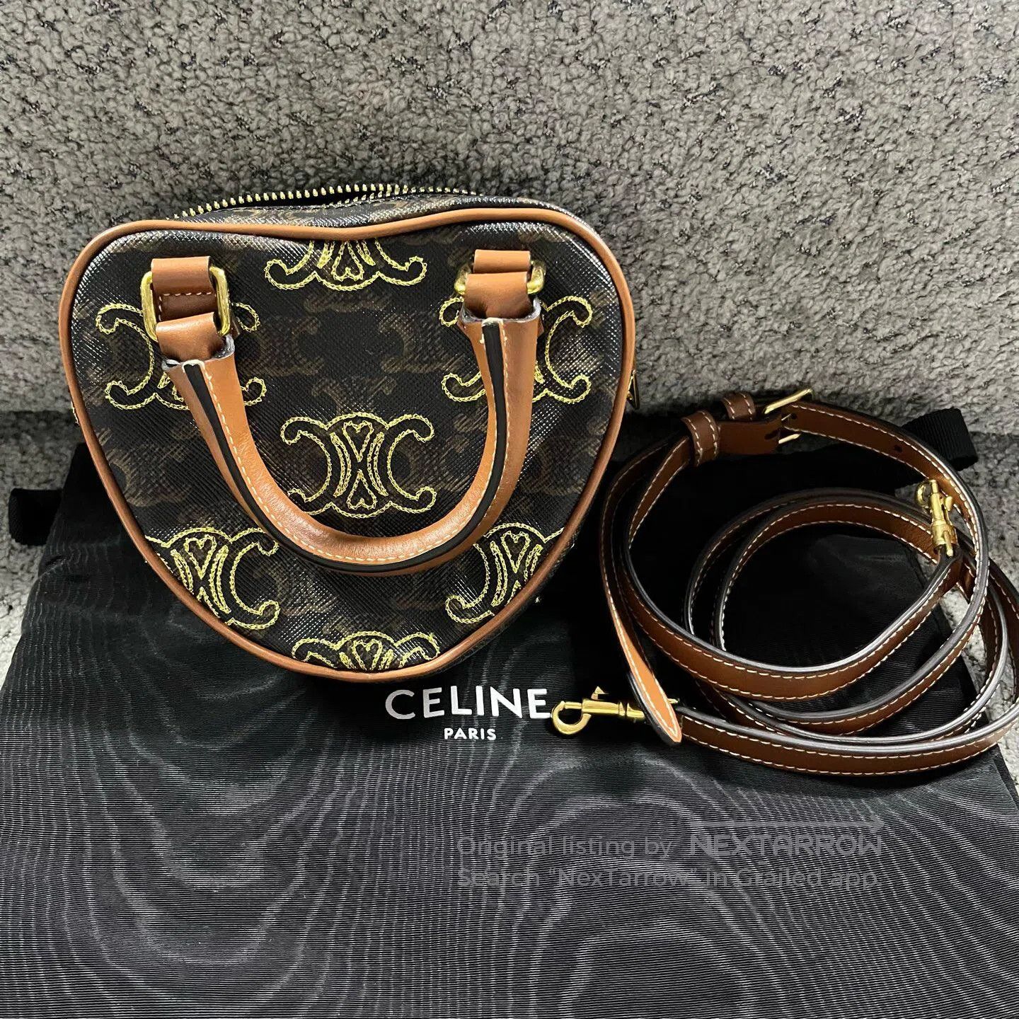 Celine CELINE aged flowers with a full heart-shaped imprint Cross Size ONE SIZE - 1 Thumbnail