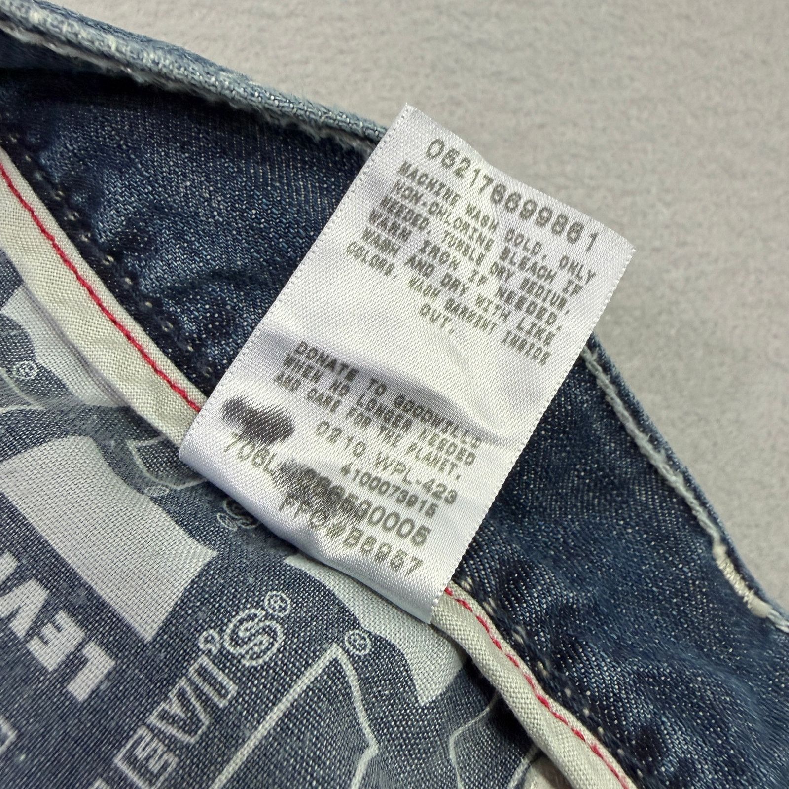 Levi's Vintage Levis 511 Jean Shorts Mens 33 Blue 11" Inseam Skinny Size US 33 - 5 Thumbnail