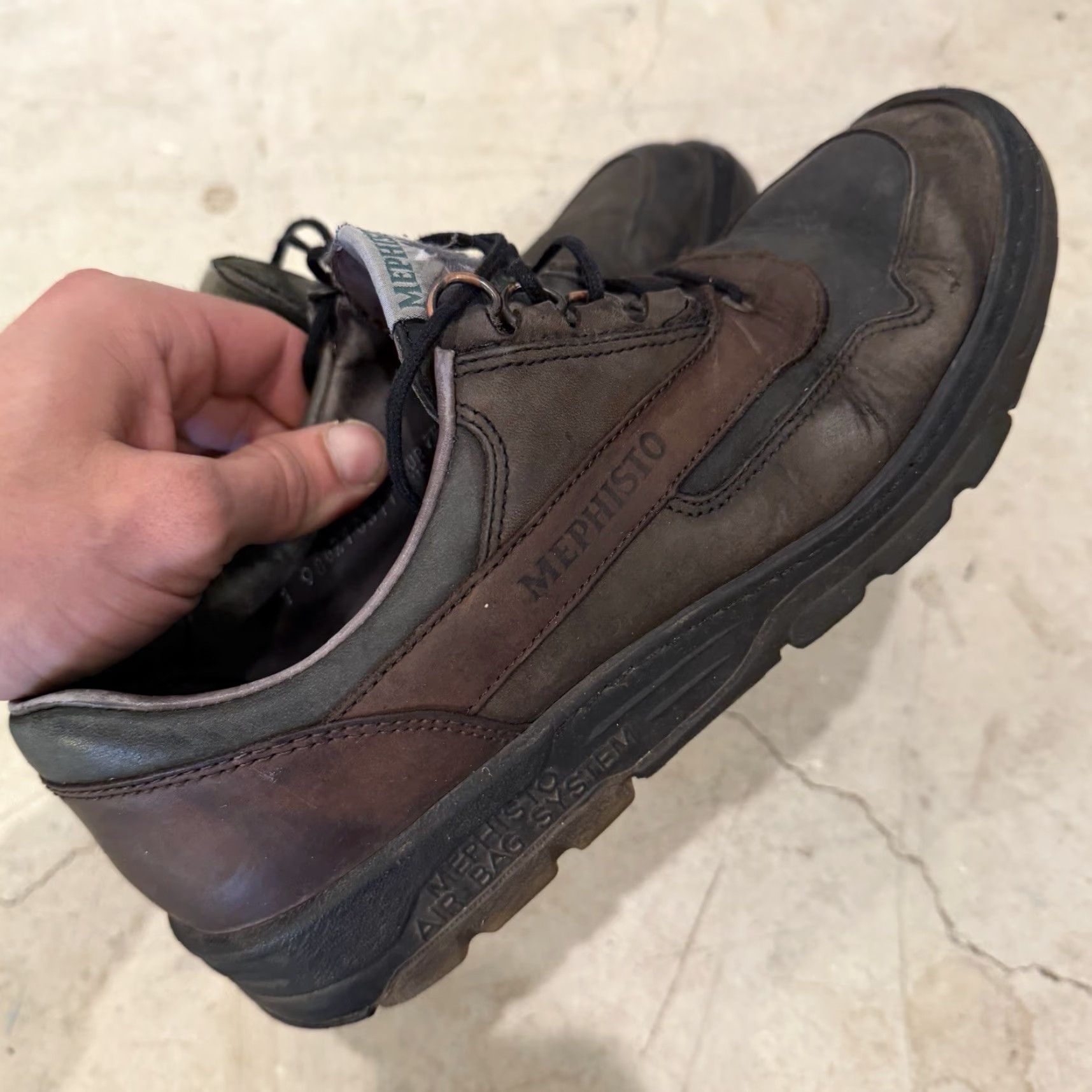 Mephisto VINTAGE Mephisto Womens 8 Brown Leather Lace Oxford Runoff Air Jet System DISTRESSED OXFORD Casual Womens Shoes Size ONE SIZE - 4 Thumbnail