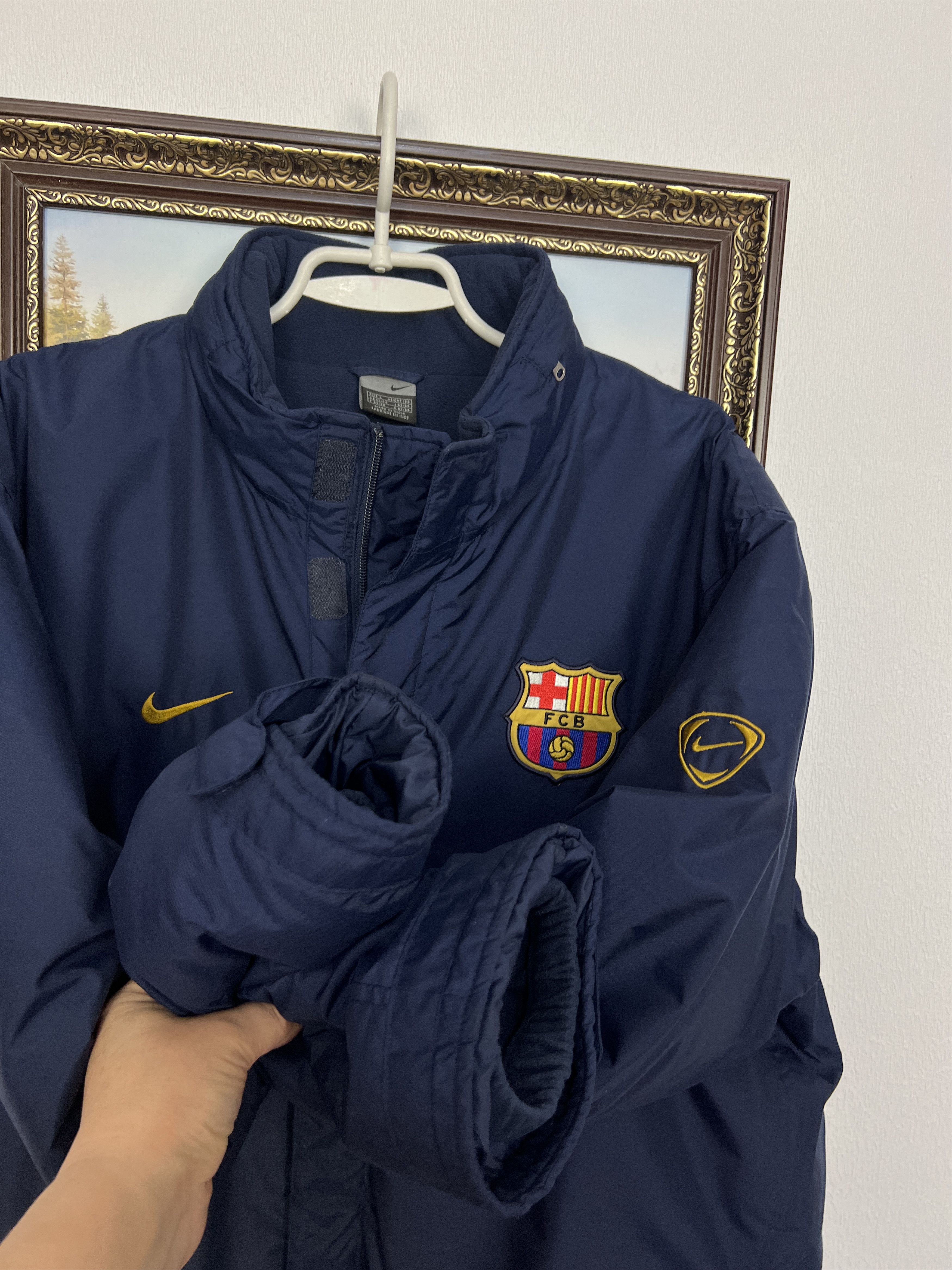 Nike Vintage 2000's Nike Barcelona Football Padded Jacket Soccer Size US L / EU 52-54 / 3 - 6 Thumbnail