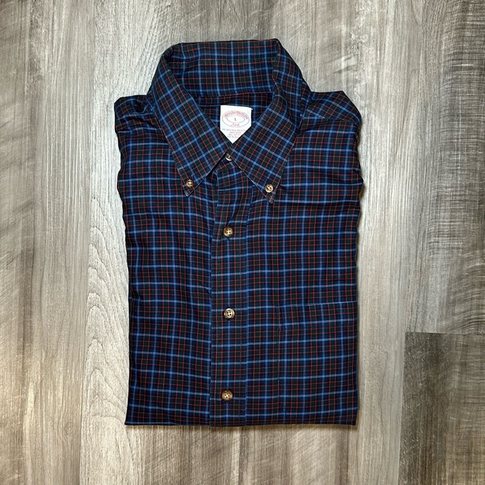 Brooks Brothers Brooks Brothers 346 Non Iron Long Sleeve Button Down - Large Size US L / EU 52-54 / 3 - 1 Thumbnail