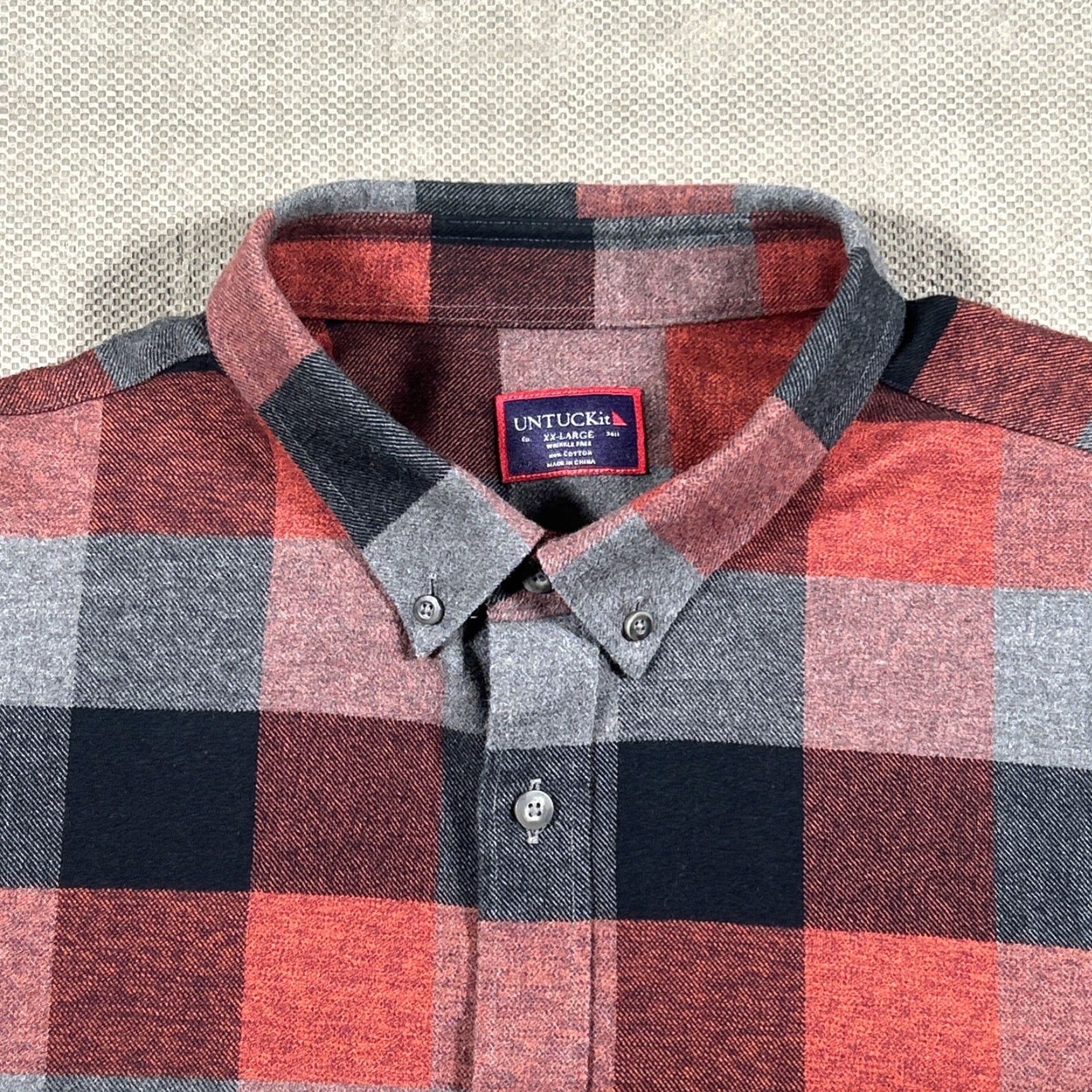 UNTUCKit UNTUCKit Shirt Mens 2XL Flannel Plaid Button-Down Giesen-WF Red Fall Cotton Size US XXL / EU 58 / 5 - 2 Thumbnail