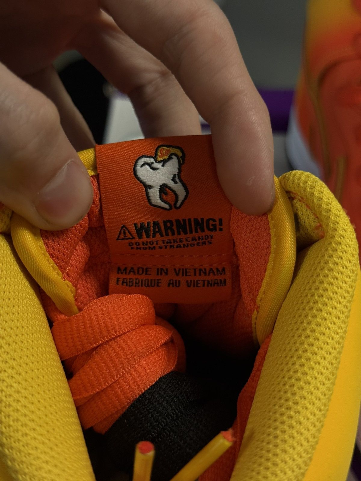 Nike Men's Size 10.5 NIB Nike SB Dunk High Sweet Tooth Candy Corn Size US 10.5 / EU 43-44 - 9 Thumbnail