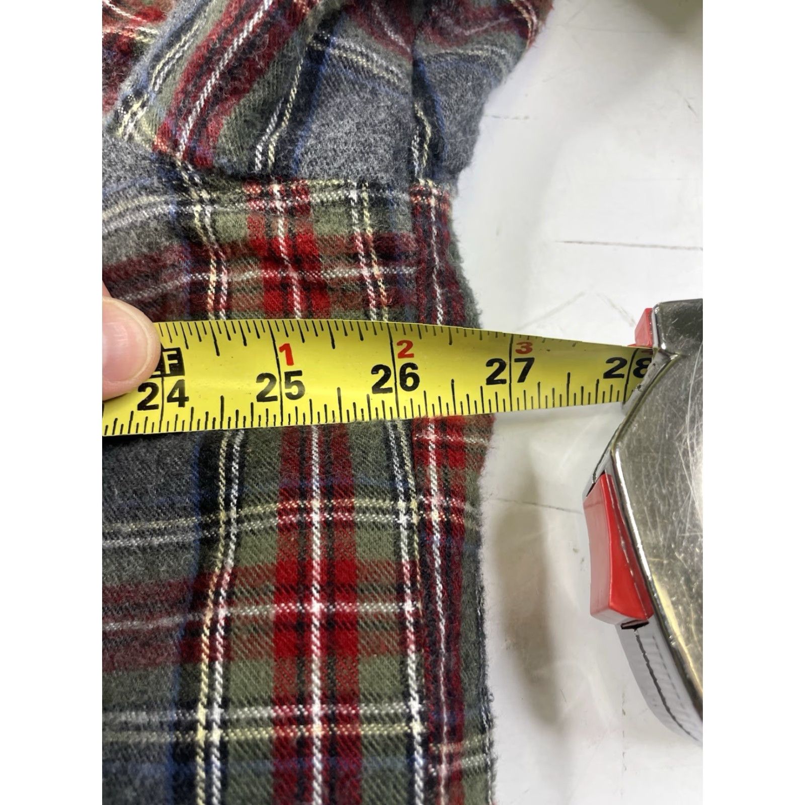 Vintage VINTAGEL.L. Bean Flannel Shirt Mens XLT Sherpa Lined Plaid Shacket Snap Size US XL / EU 56 / 4 - 5 Thumbnail