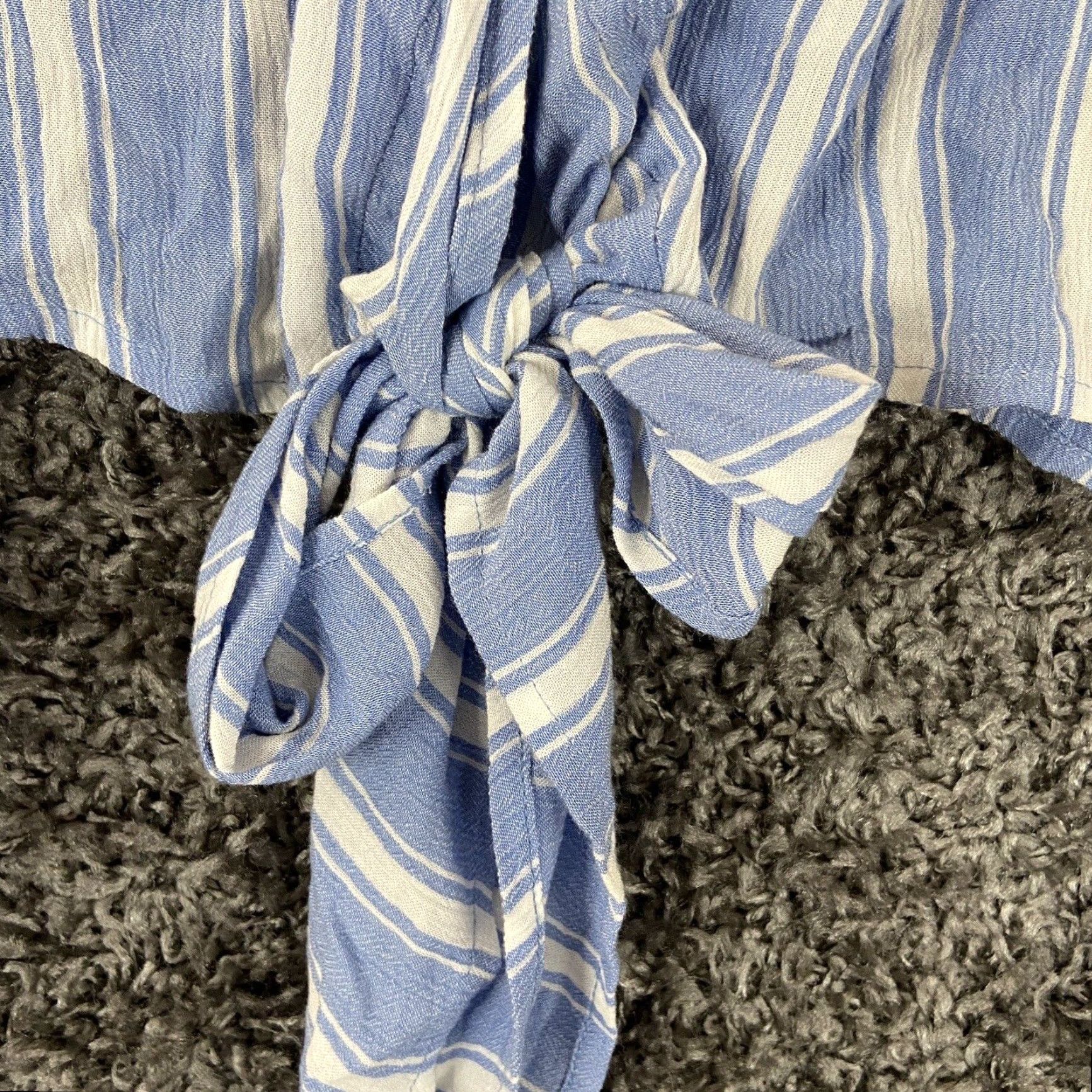 American Eagle Outfitters American Eagle Cropped Stripe Tie Front Bell Sleeves V Neck Woman’s Top Size S Size S / US 4 / IT 40 - 3 Thumbnail