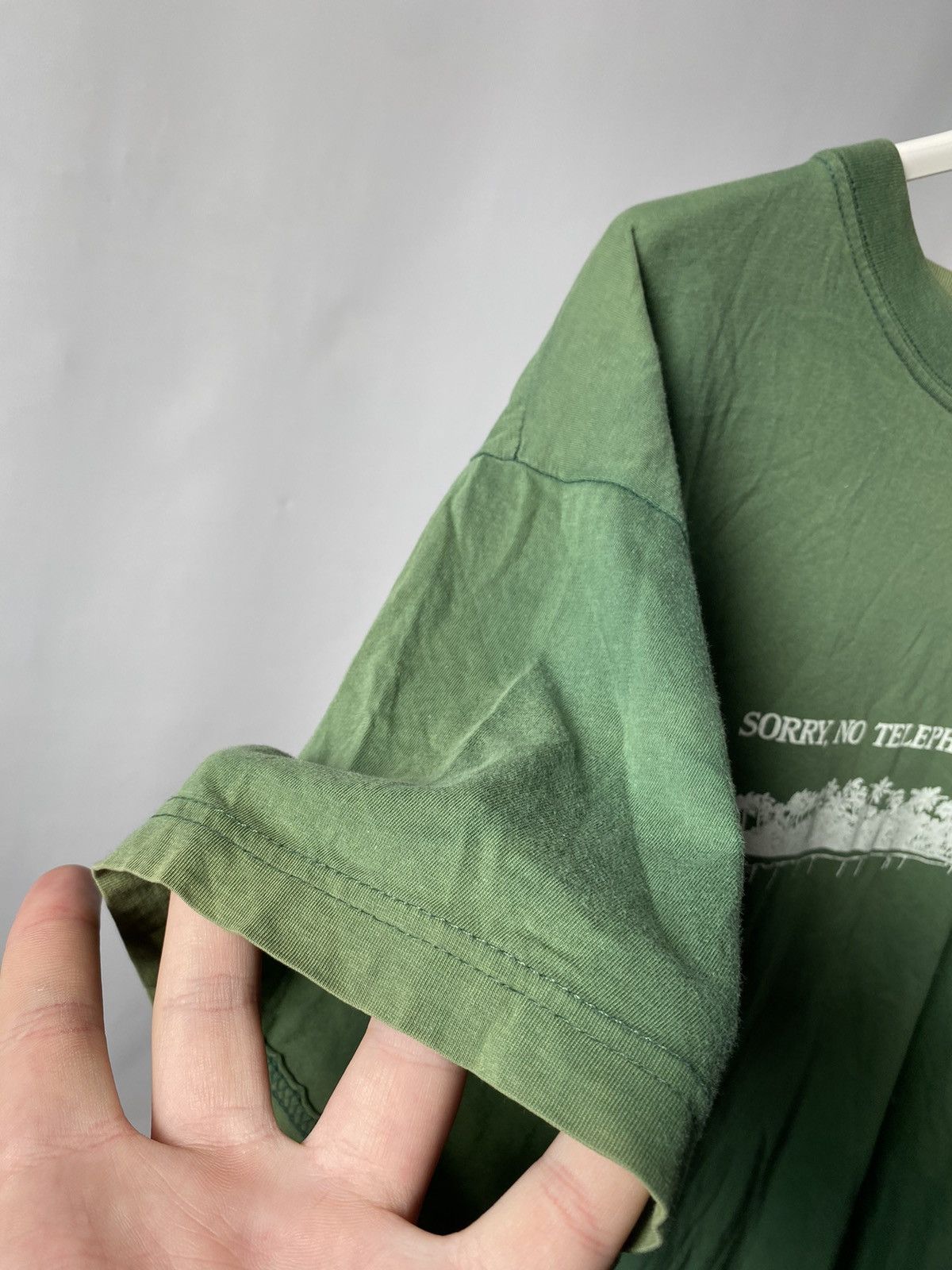 Other 90s Humor “Sorry No Telephone” Island Joke Tee Shirt Size US M / EU 48-50 / 2 - 22 Thumbnail