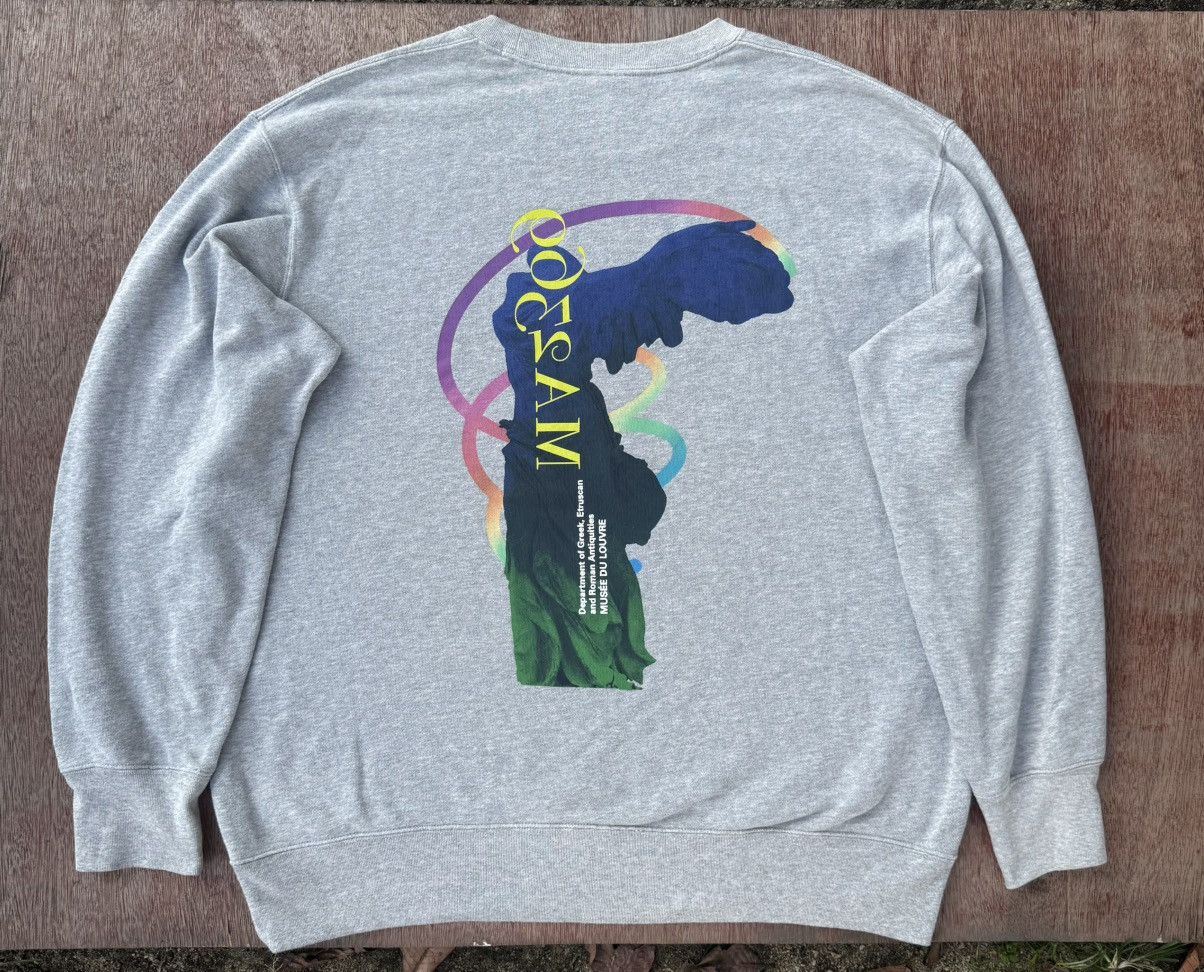 Japanese Brand × Uniqlo Peter Saville Art Graphics x Musee Du Louvre Sweatshirt Size US XL / EU 56 / 4 - 1 Thumbnail