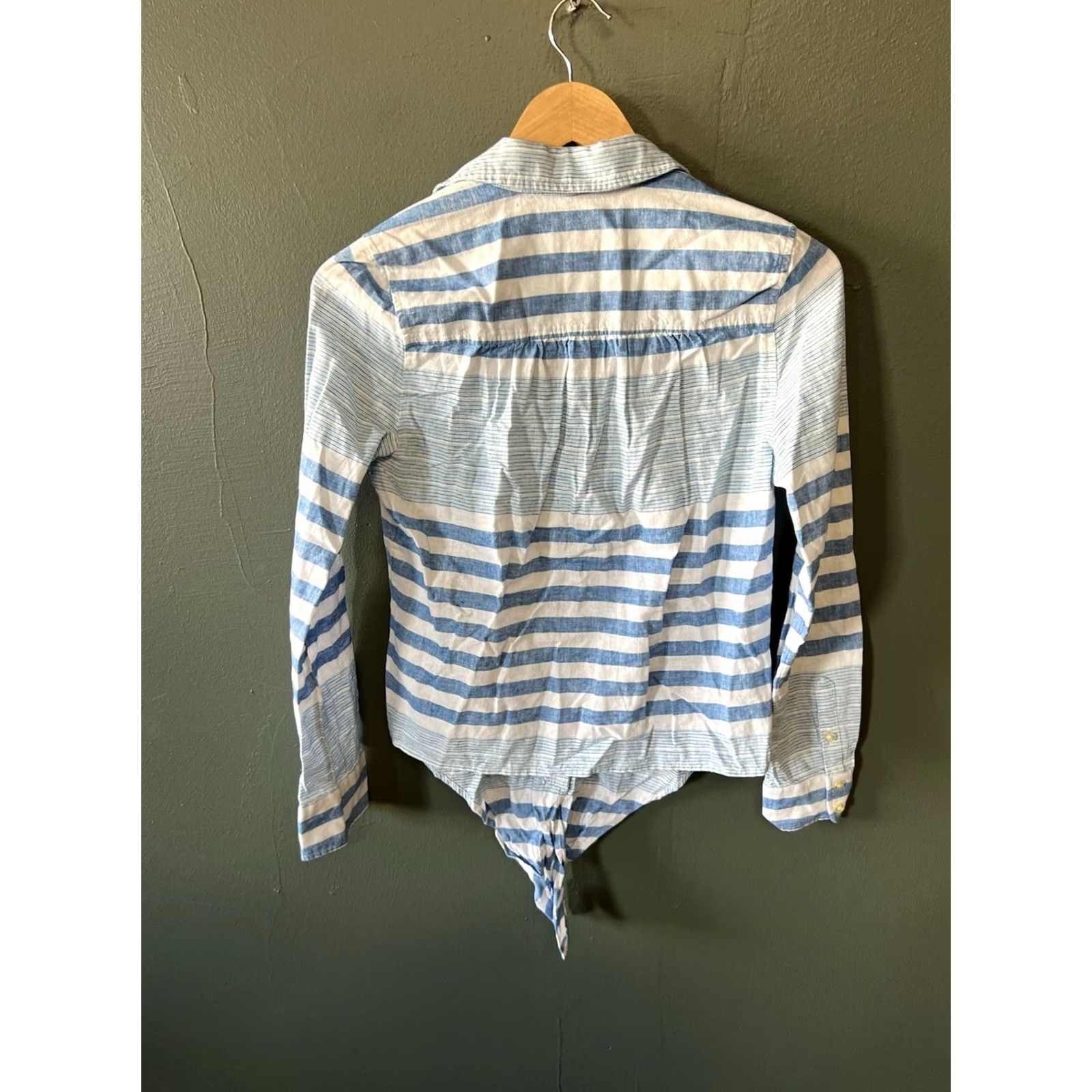Vineyard Vines Vineyard Vines Popover Tie Front Striped Blue Linen Blend Button Top Womens Shirt Long Sleeve Collared Tie Pullover Casual 0 Regular Blue Women's PVC? Size XS / US 0-2 / IT 36-38 - 2 Thumbnail